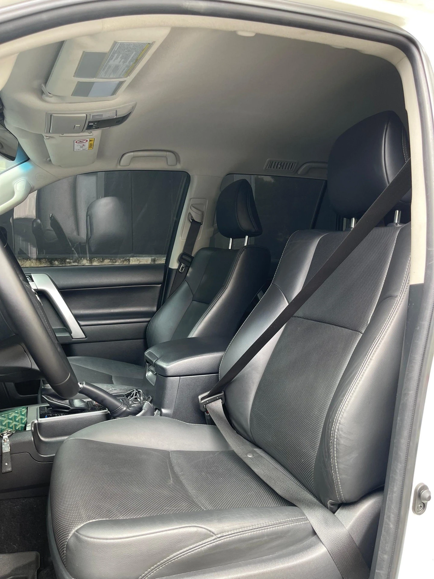 2023 Toyota Land Cruiser Prado versión japonesa — foto 11