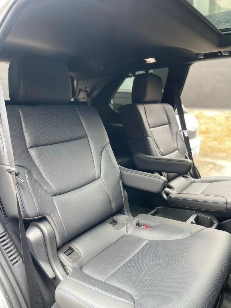 2024 Toyota Sequoia Platinum — foto 11