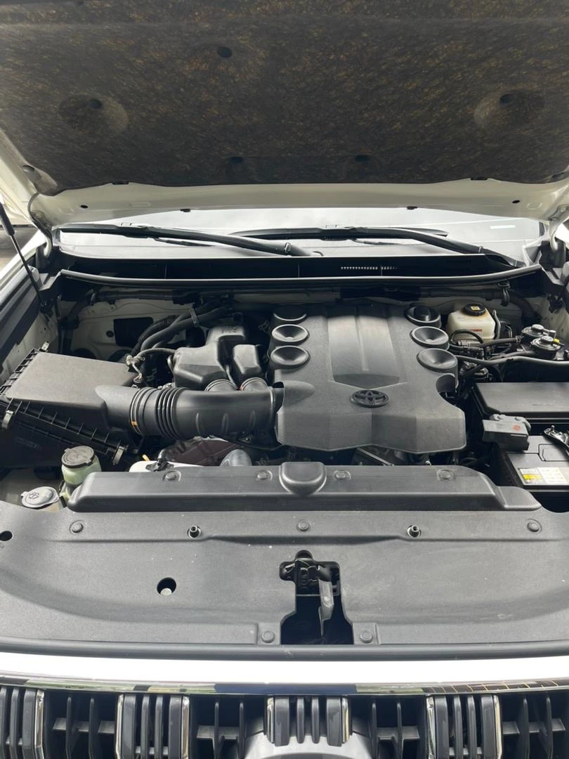 2023 Toyota Land Cruiser Prado vx dubai — foto 24