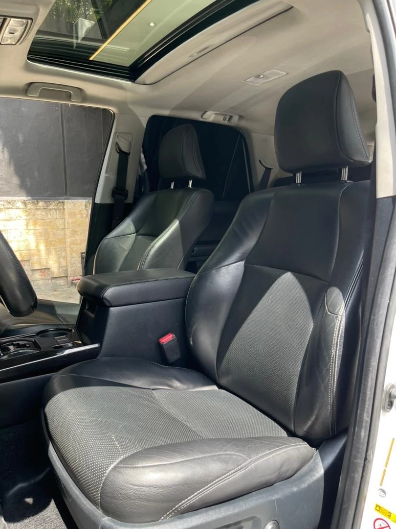 2019 Toyota 4Runner Nightshade — foto 23