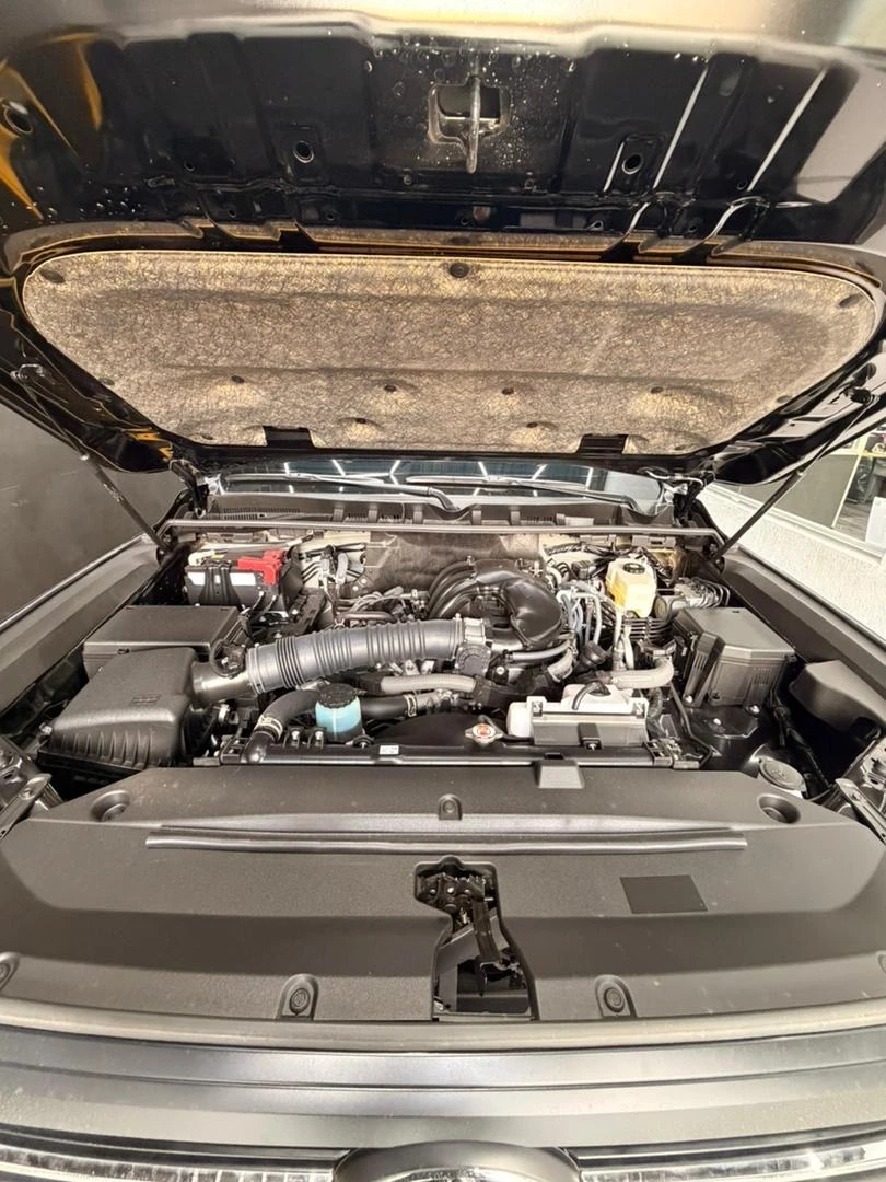 2025 Toyota Land Cruiser 300 — foto 21