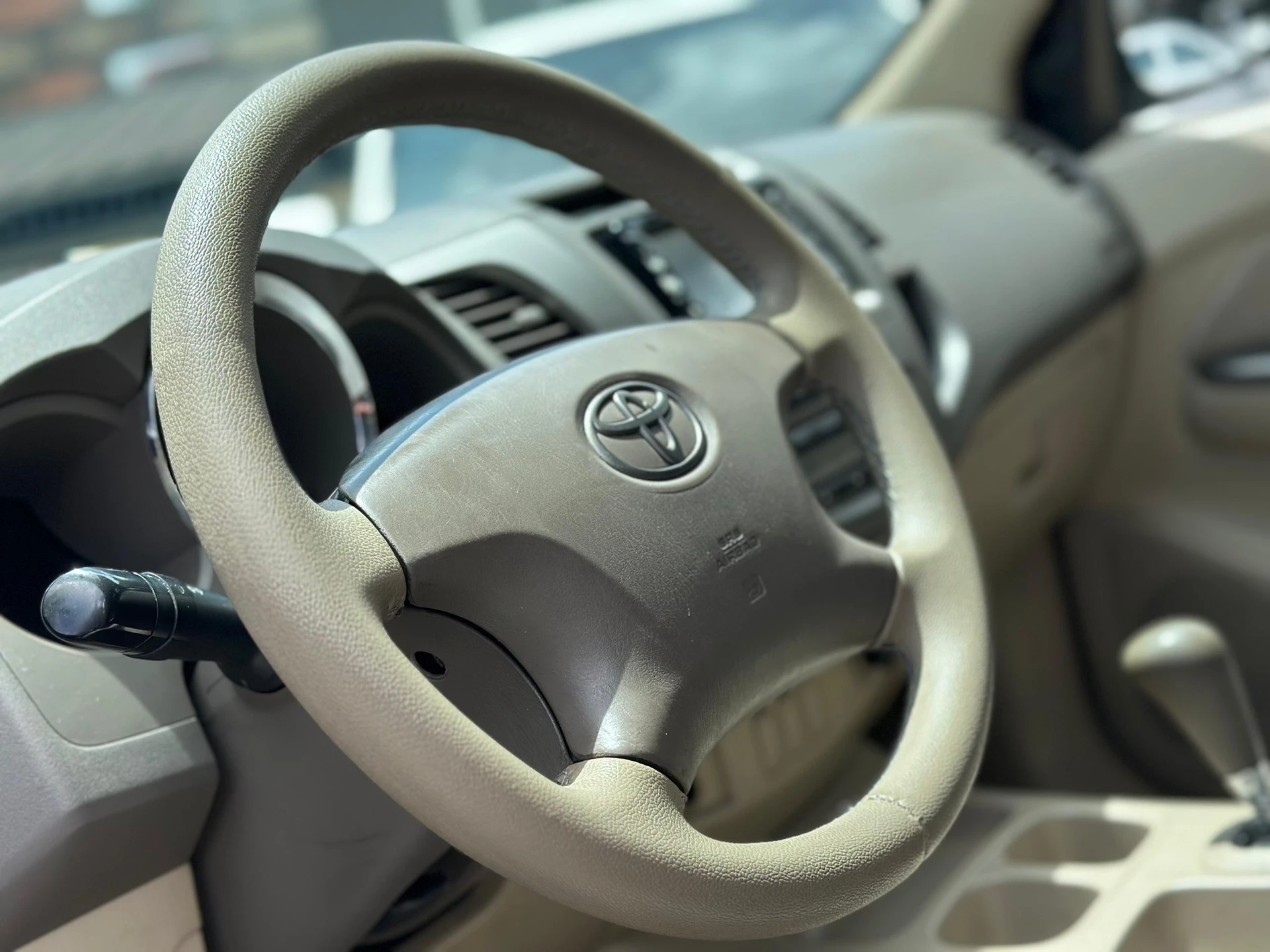 2008 Toyota Fortuner Sr — foto 4