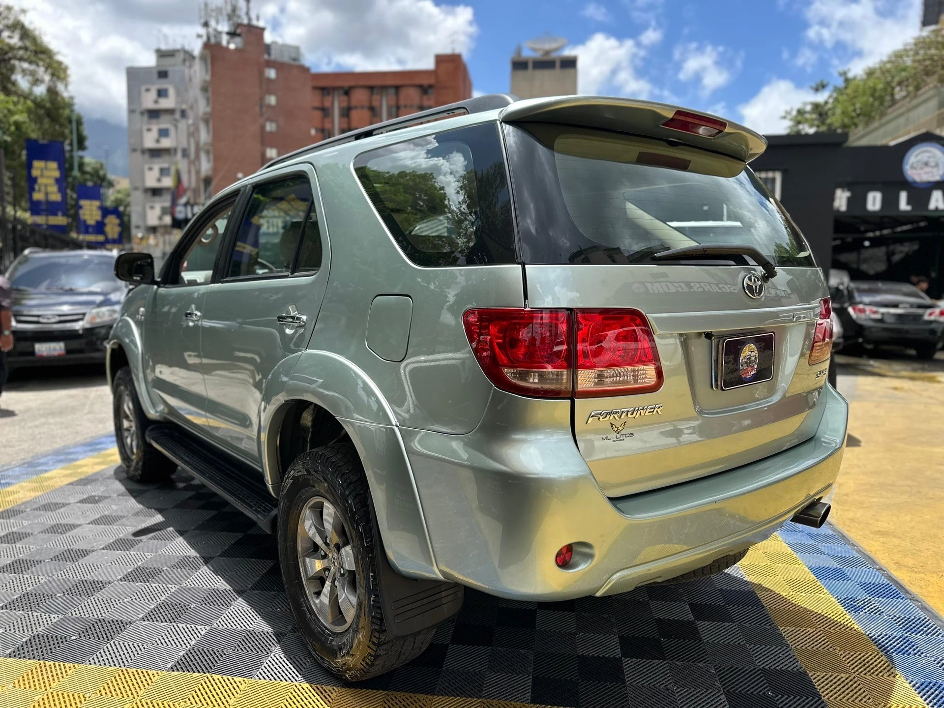 2008 Toyota Fortuner Sr — foto 5