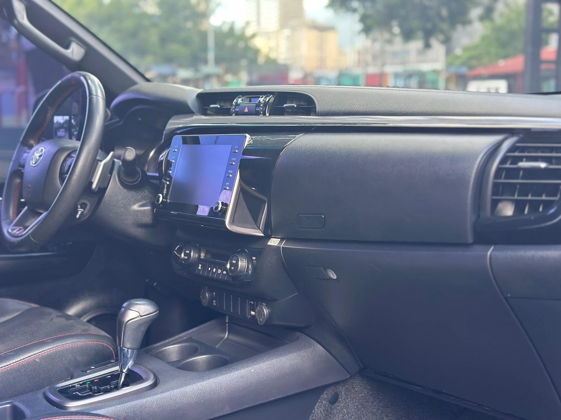 2023 Toyota Hilux GR — foto 2