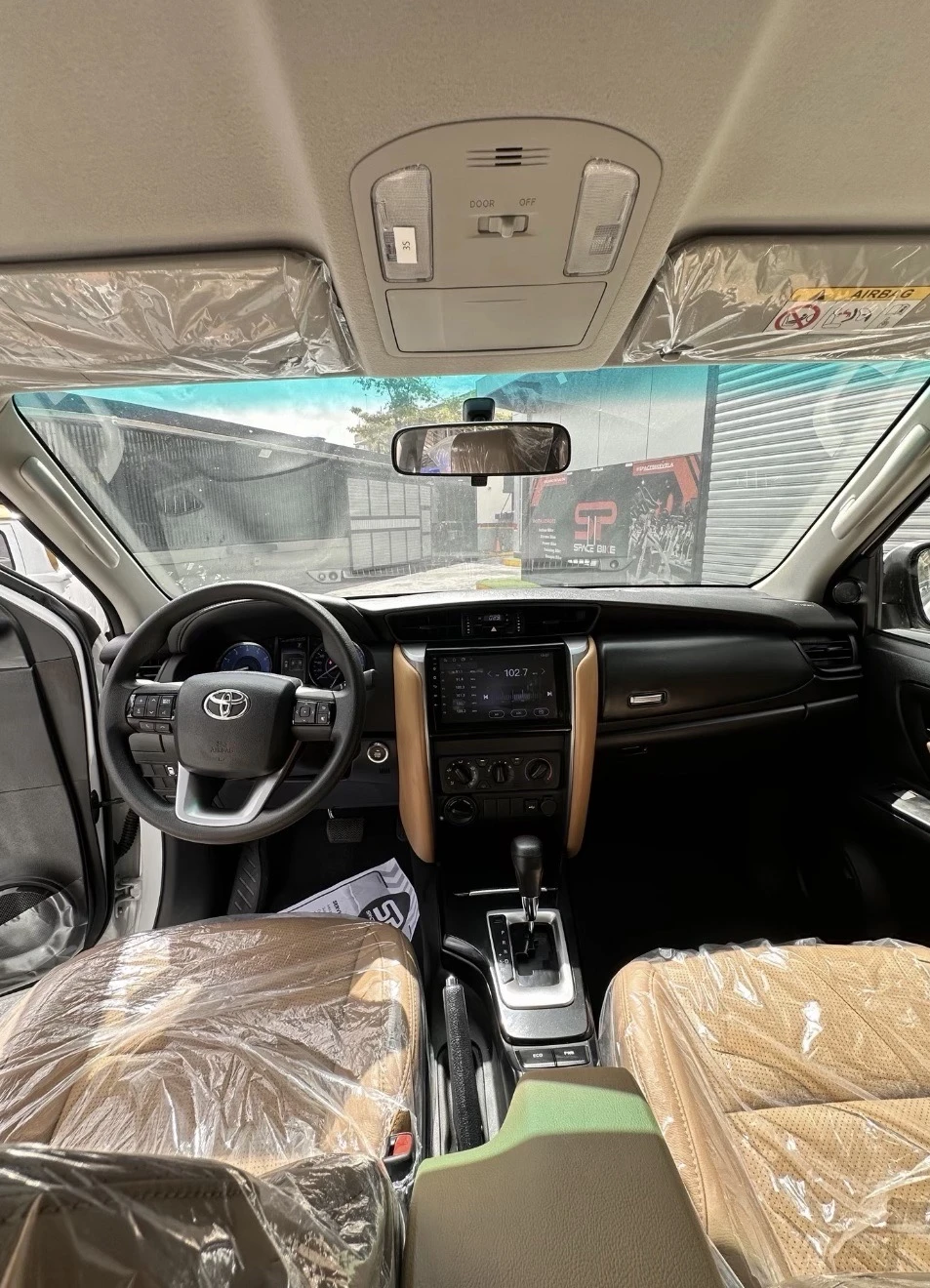 2025 Toyota Fortuner 2.7 — foto 9