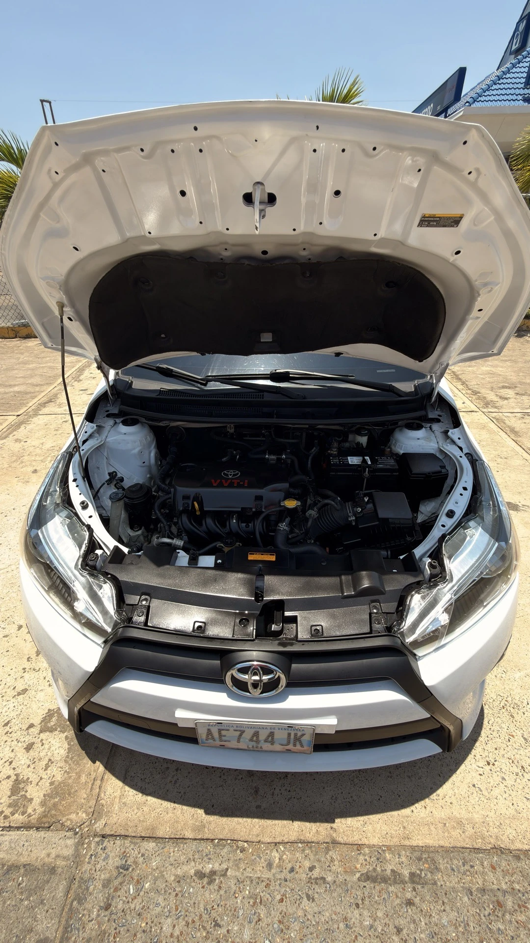 2016 Toyota Yaris Hatchback — foto 5