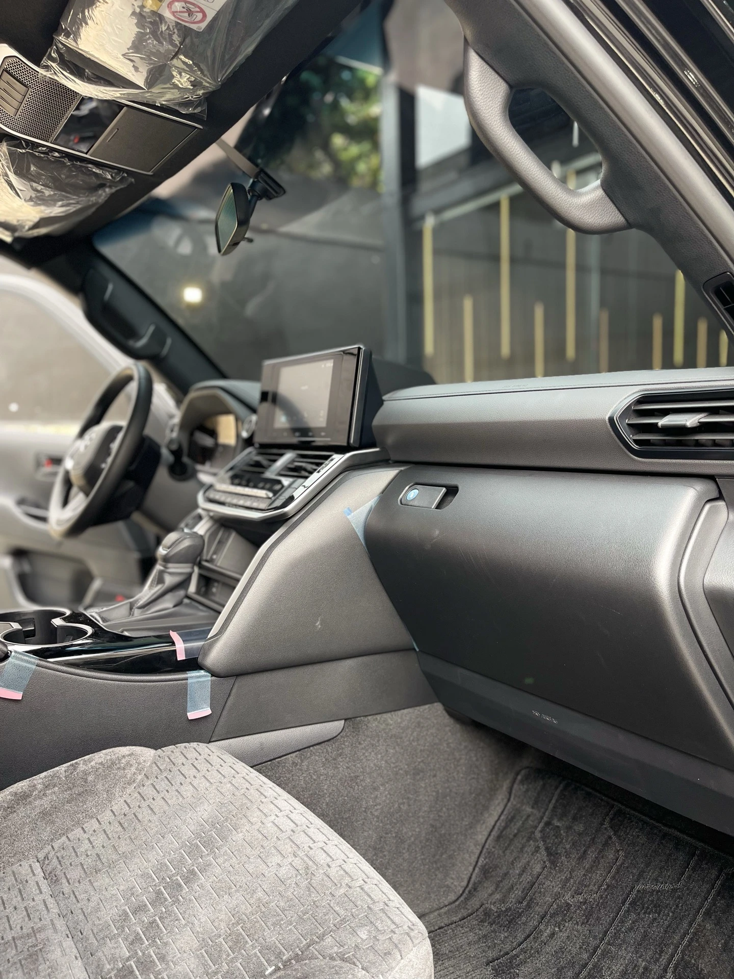 2025 Toyota Land Cruiser 300 GXR — foto 4