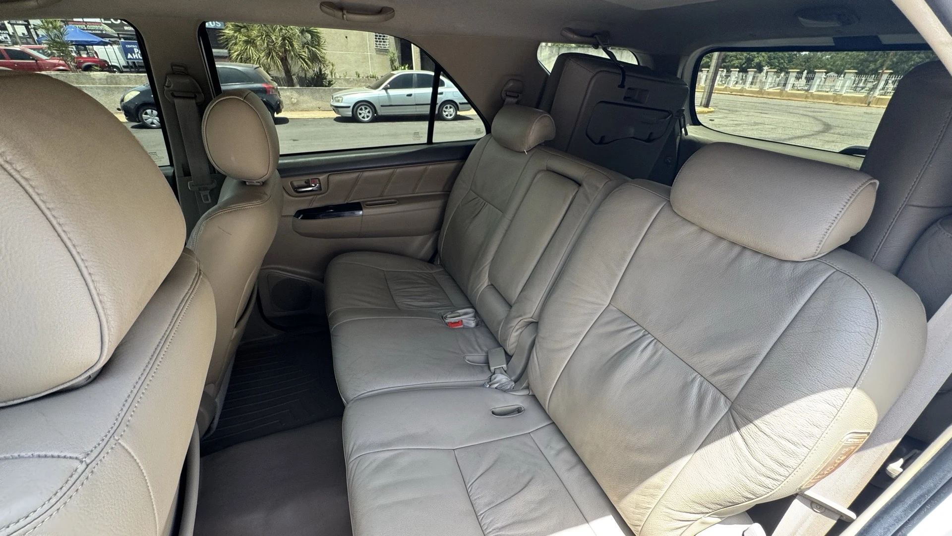 2012 Toyota Fortuner V6 4.0 4X4 — foto 5