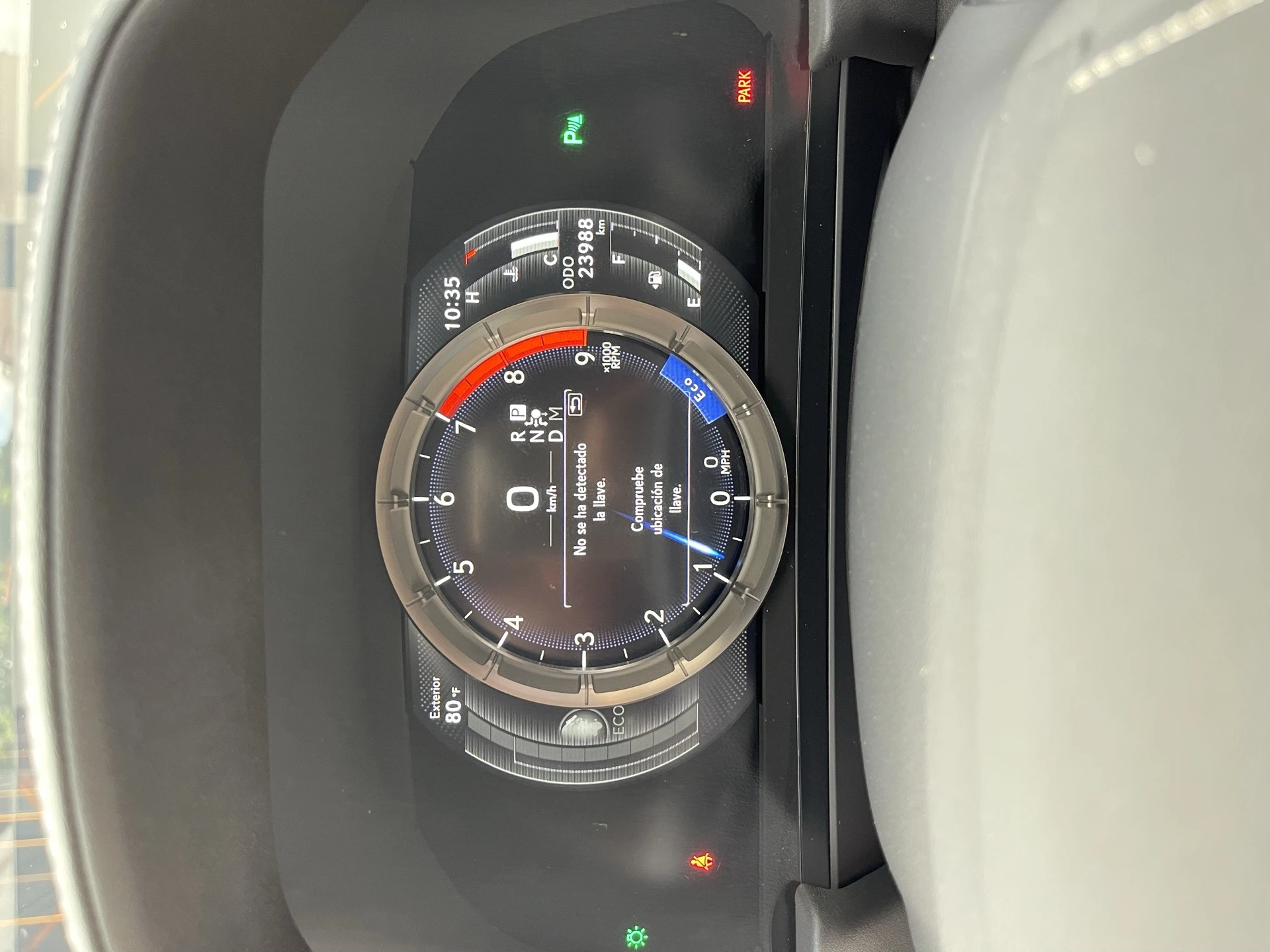 2018 Lexus LC 500 Solo 2 en el país — photo 13