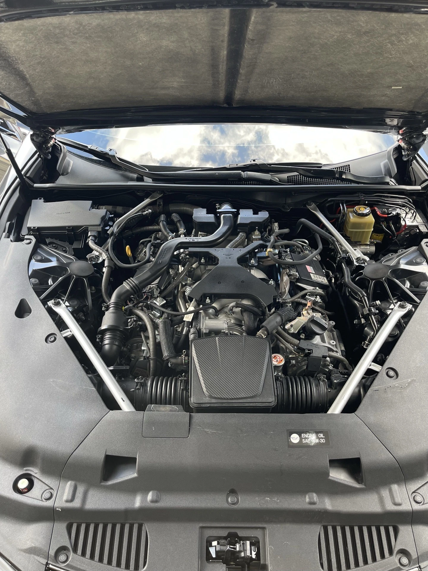 2018 Lexus LC 500 Solo 2 en el país — photo 14