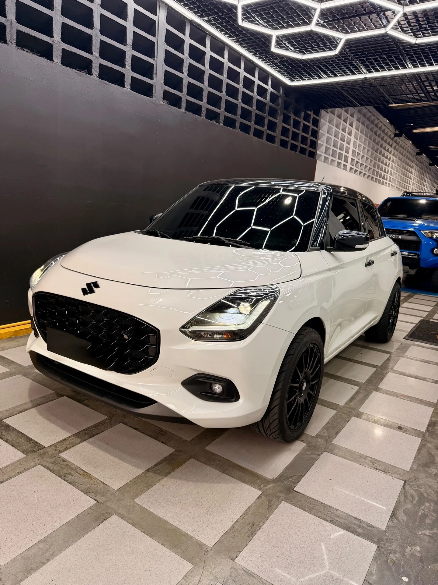 2026 Suzuki Swift Sport GLX — foto 2