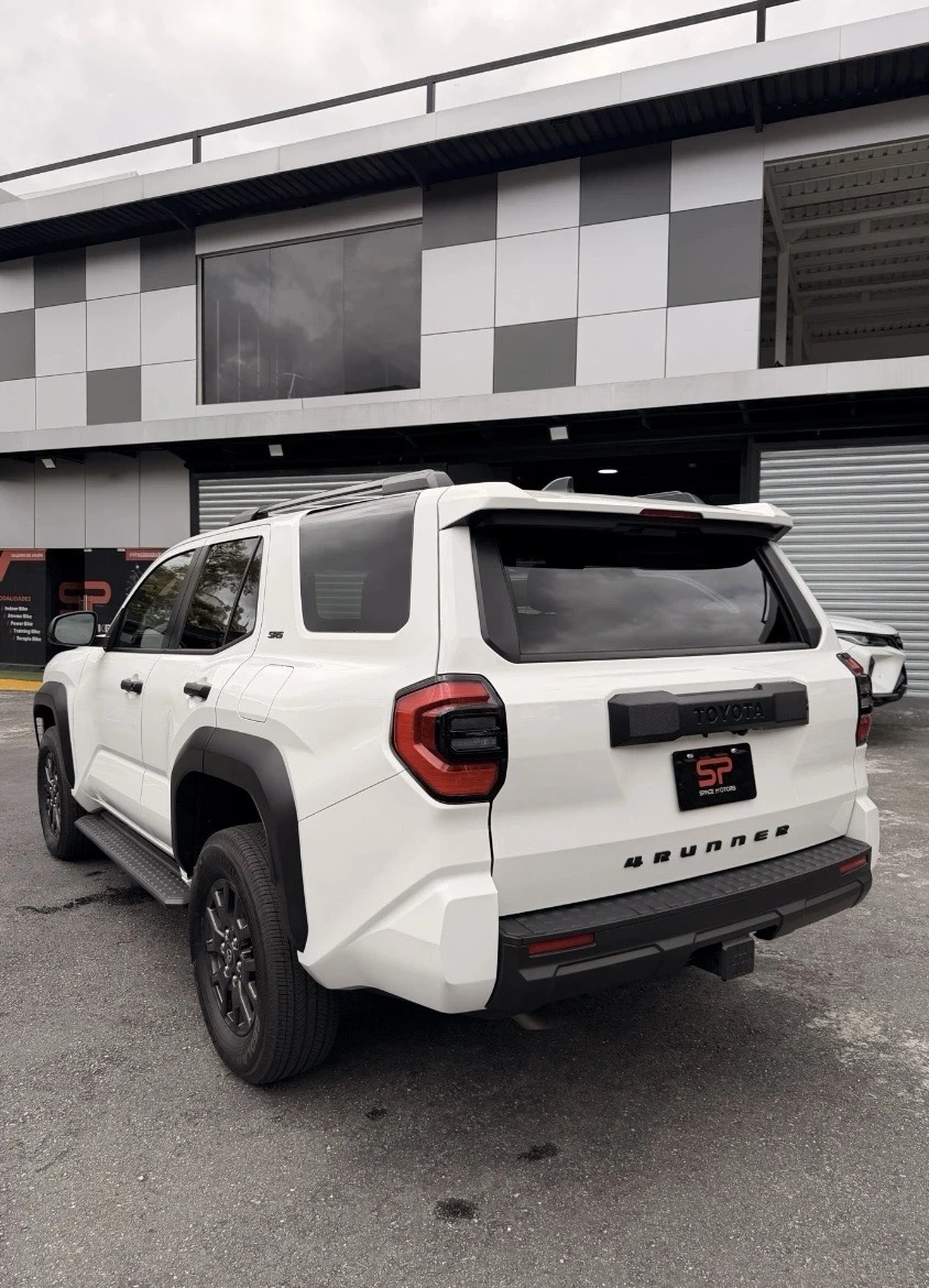 2025 Toyota 4Runner Sr5 2025 — foto 3
