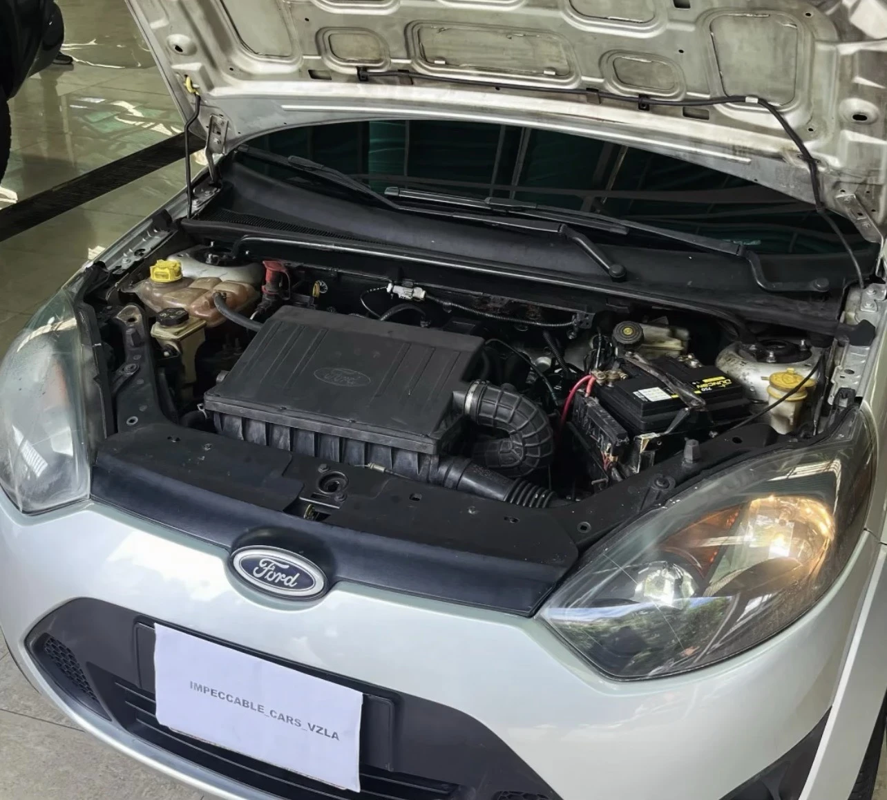 2011 Ford Fiesta MOVE — foto 3