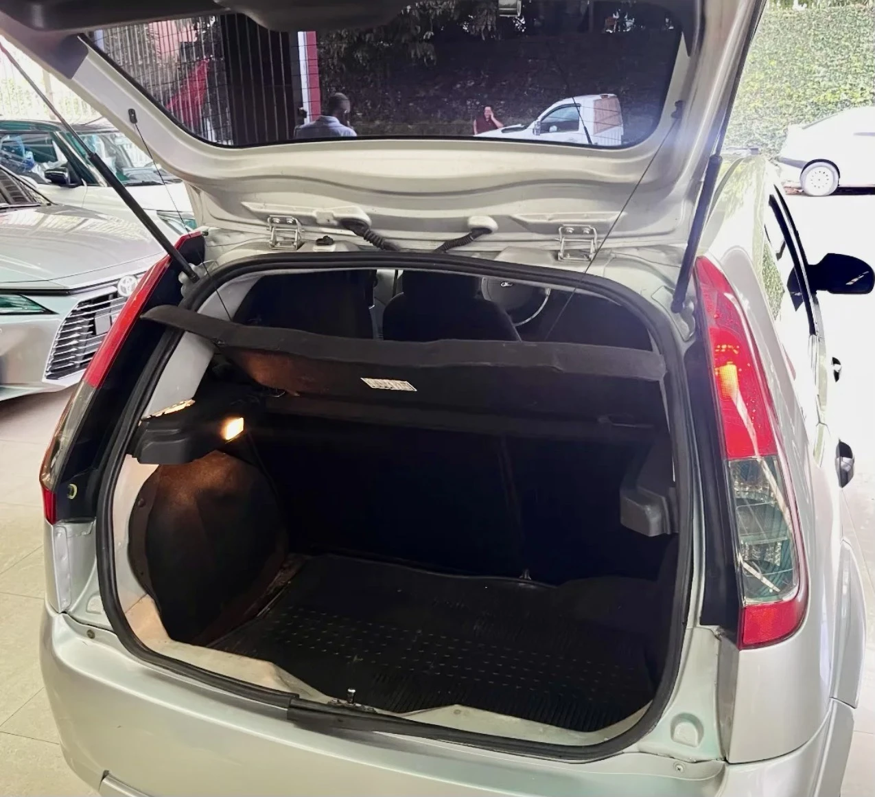 2011 Ford Fiesta MOVE — foto 7