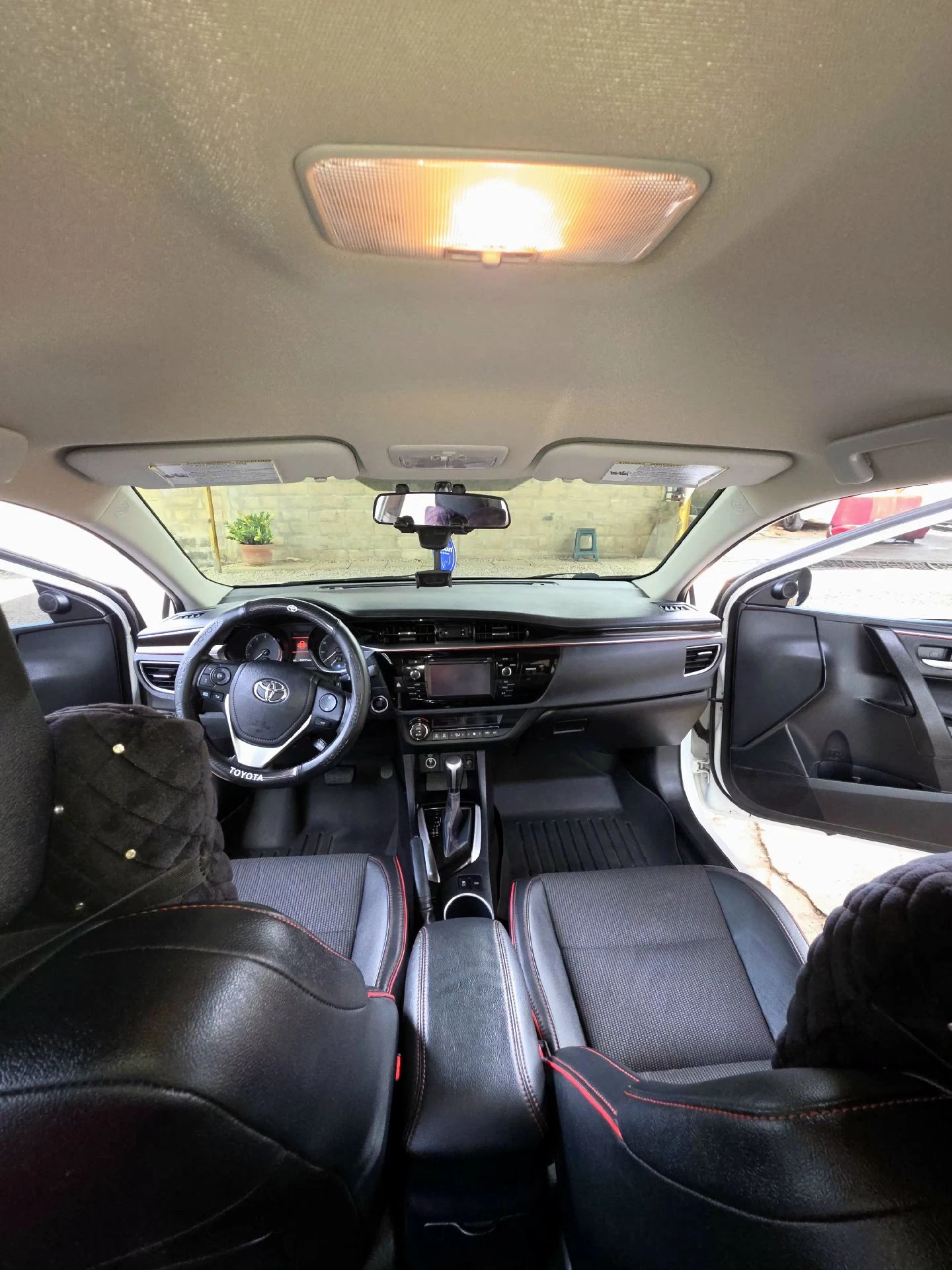 2016 Toyota Corolla Edición especial S — foto 7