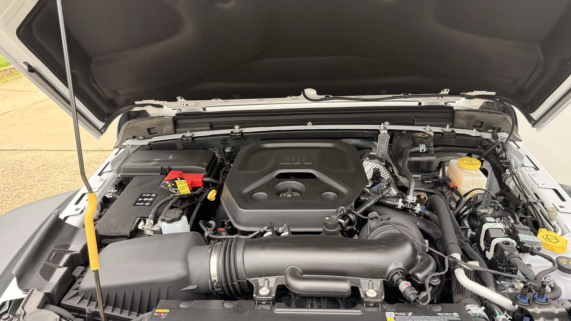 2026 Jeep Wrangler Rubicon Turbo 2.0L — foto 15