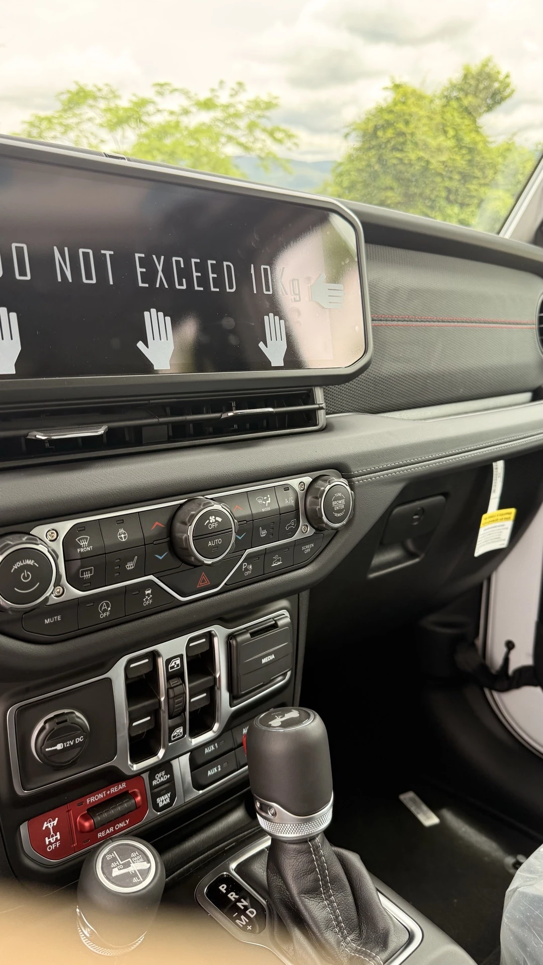 2026 Jeep Wrangler Rubicon Turbo 2.0L — foto 14