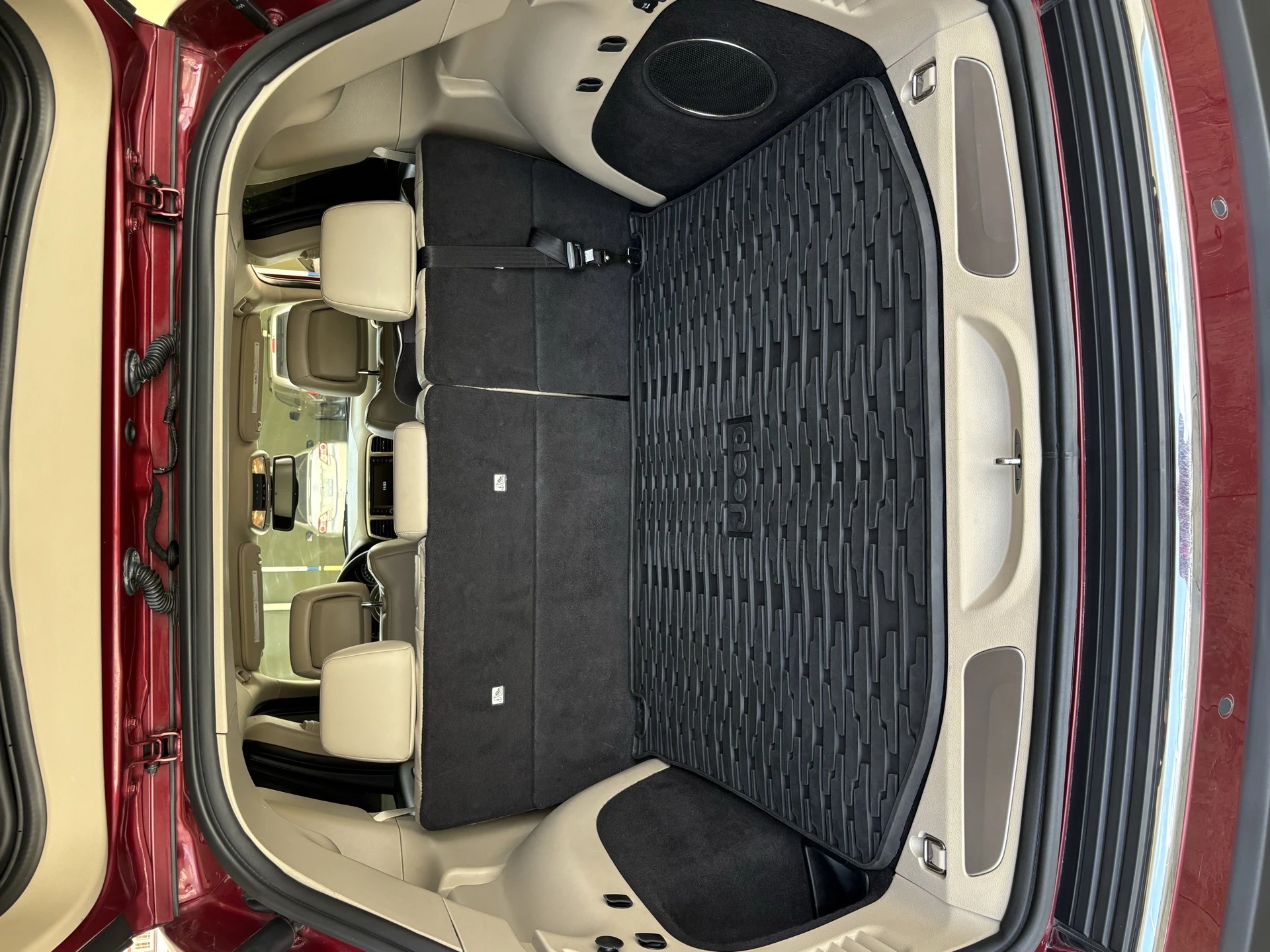 2012 Jeep Grand Cherokee Limited 4x4 — foto 6