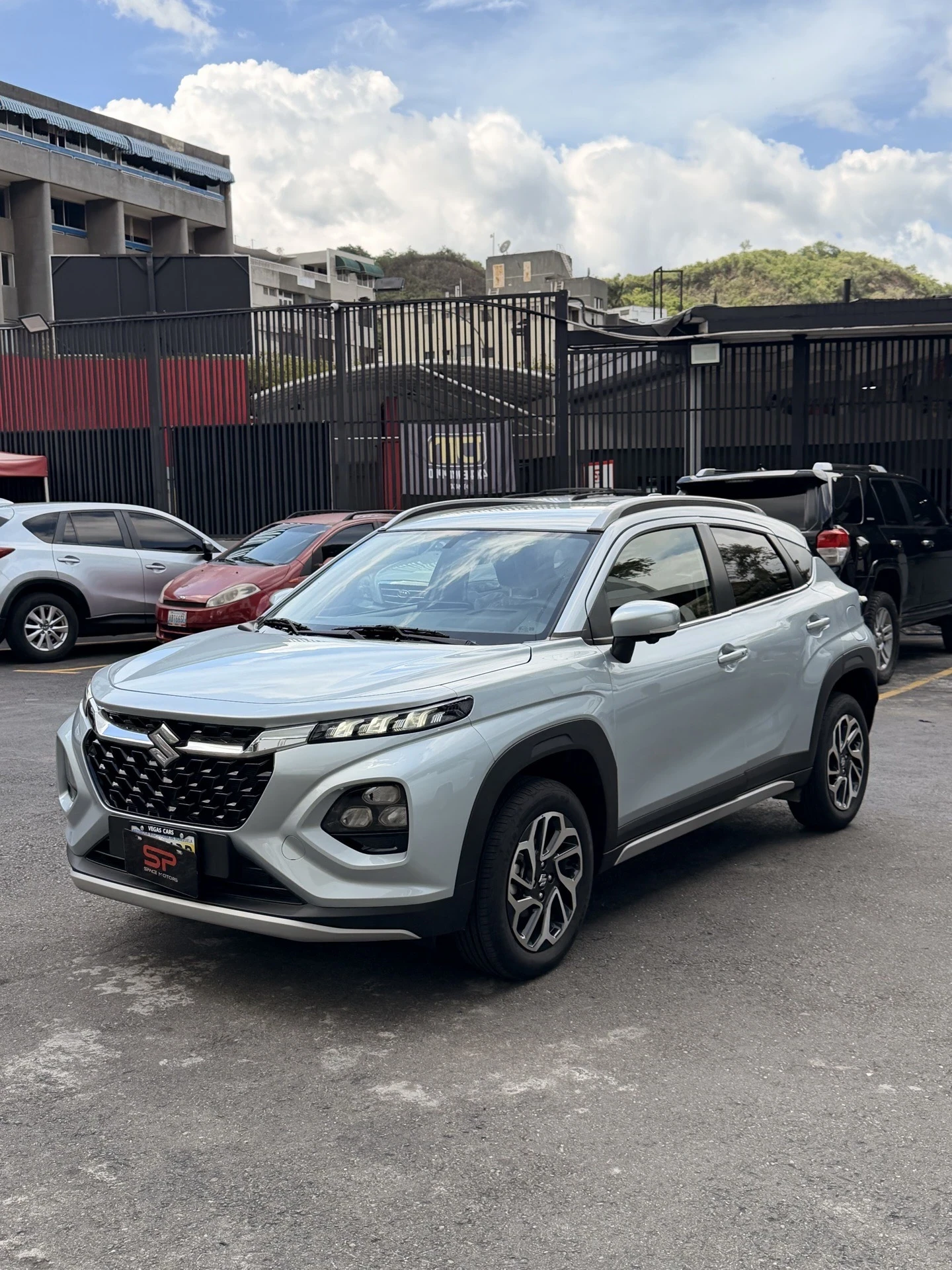 2026 Suzuki Fronx Suzuki — foto 2