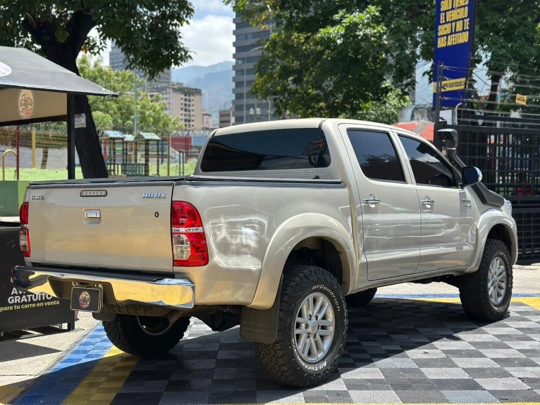 2012 Toyota Hilux KAVAK — foto 6