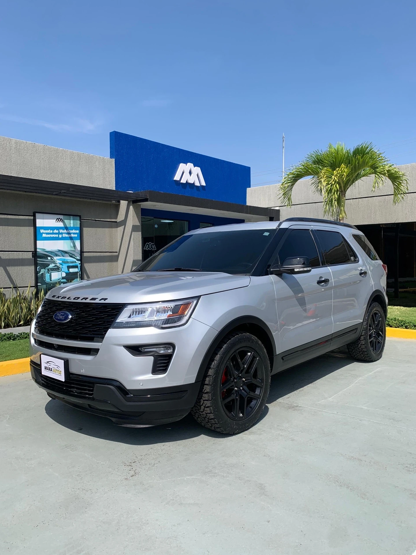 2019 Ford Explorer Sport Sport — foto 2