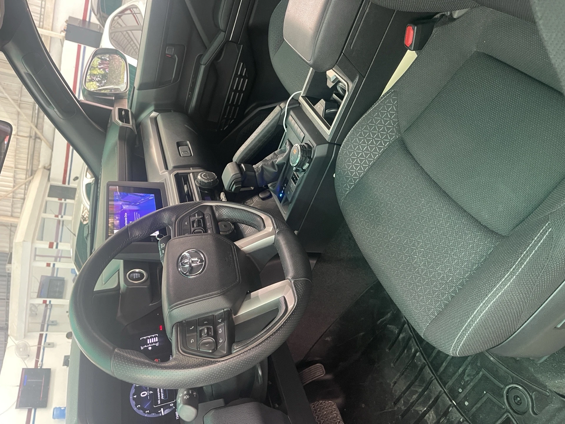 2026 Toyota 4Runner Sr5 — foto 4