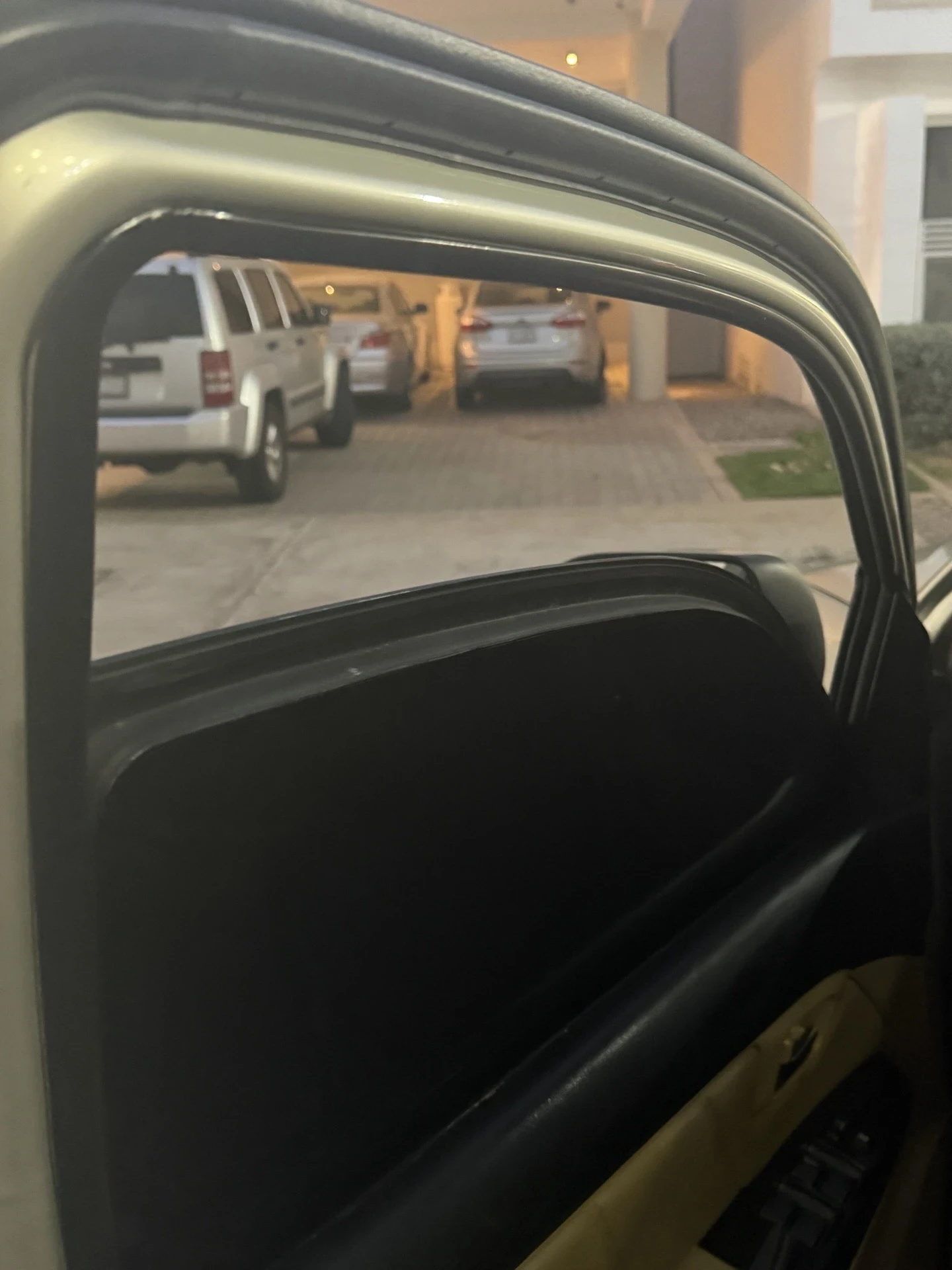 2014 Toyota Fortuner Blindada — foto 3