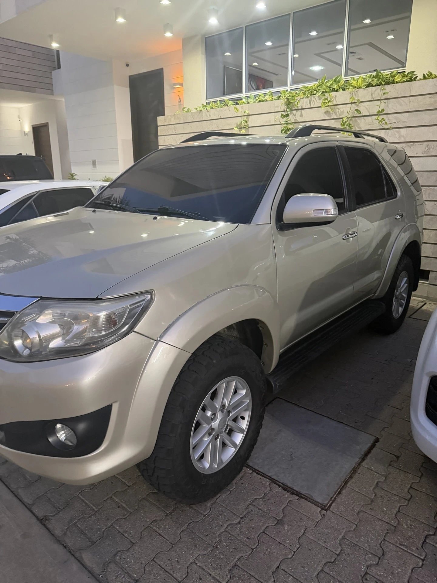 2014 Toyota Fortuner Blindada — foto 5