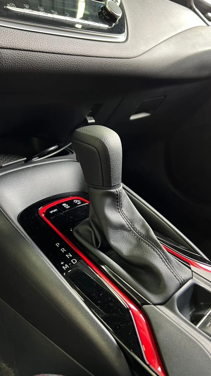 2025 Toyota Corolla Sport — foto 7