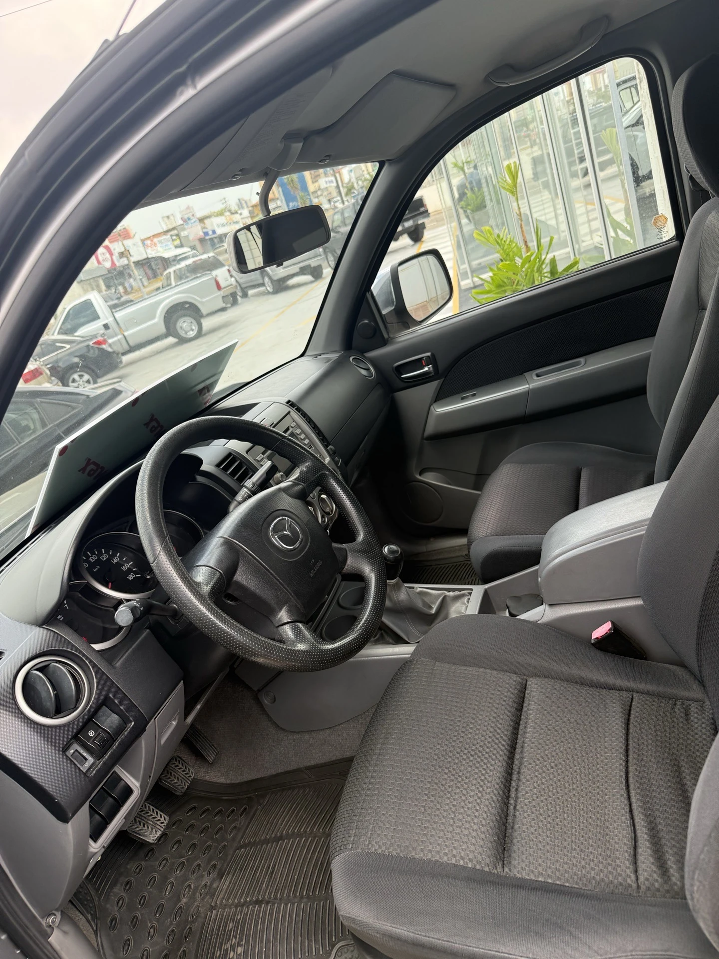 2012 Mazda B-Series BT-50 — foto 5