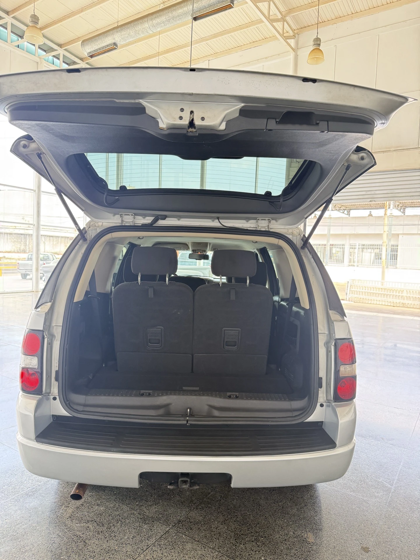 2011 Ford Explorer XLT — foto 8