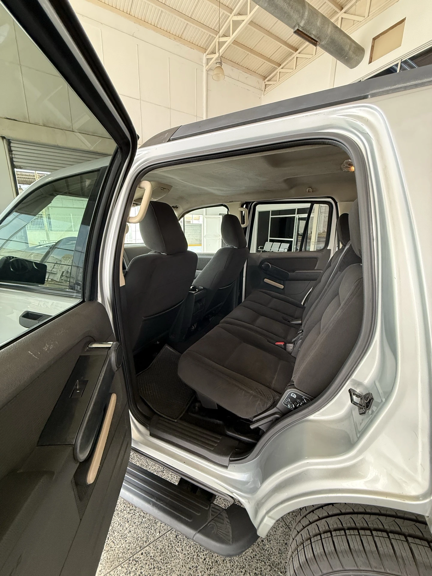 2011 Ford Explorer XLT — foto 7