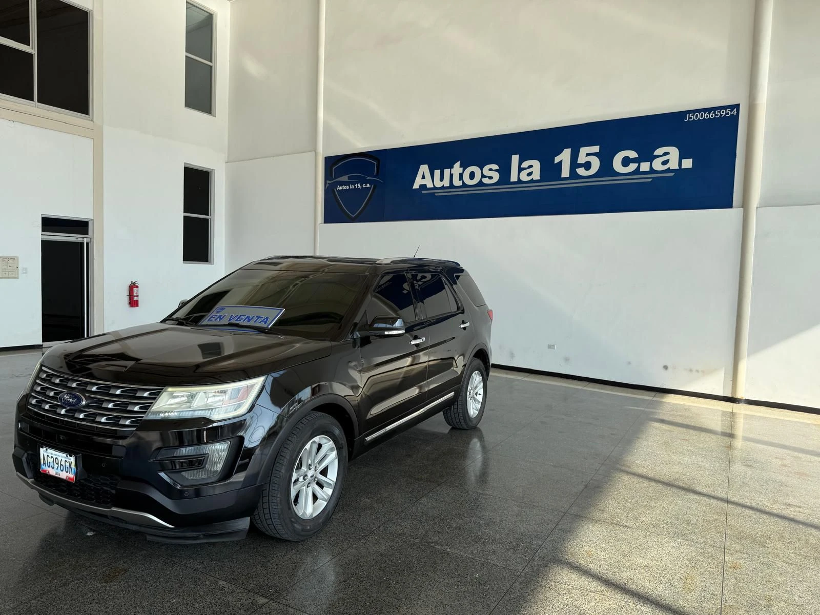 2016 Ford Explorer Limited — foto 2