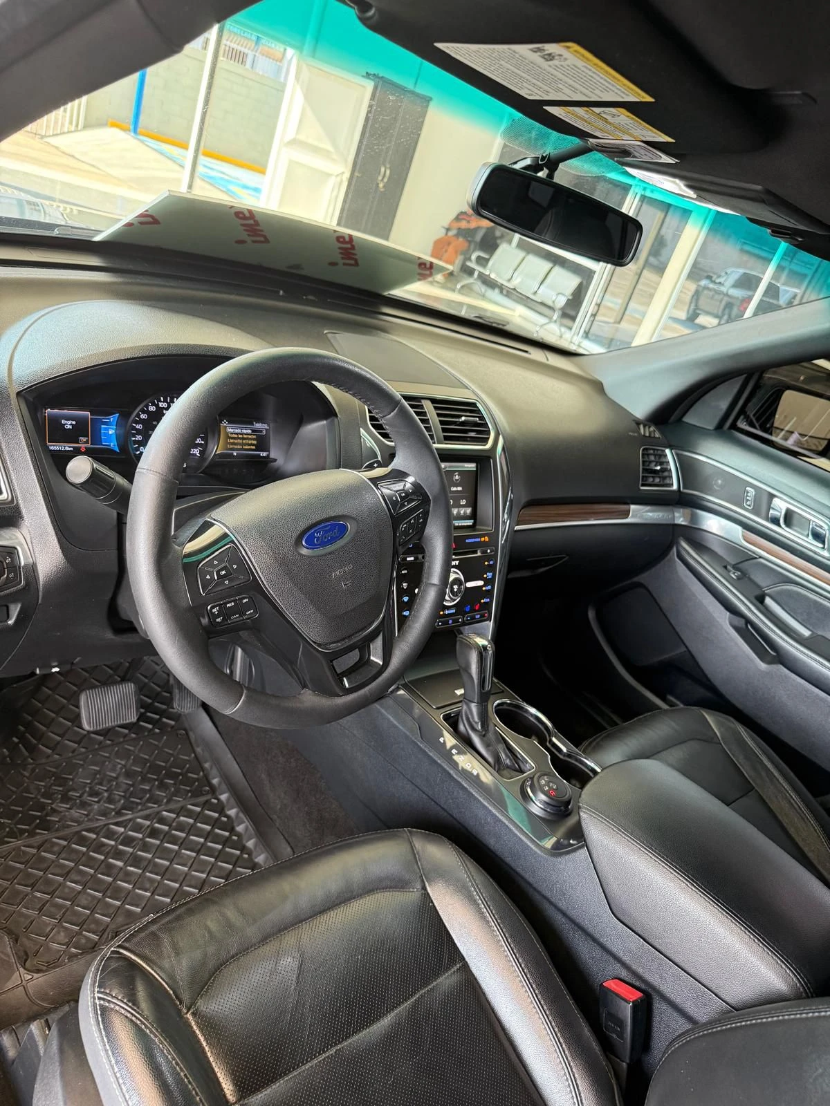 2016 Ford Explorer Limited — foto 18