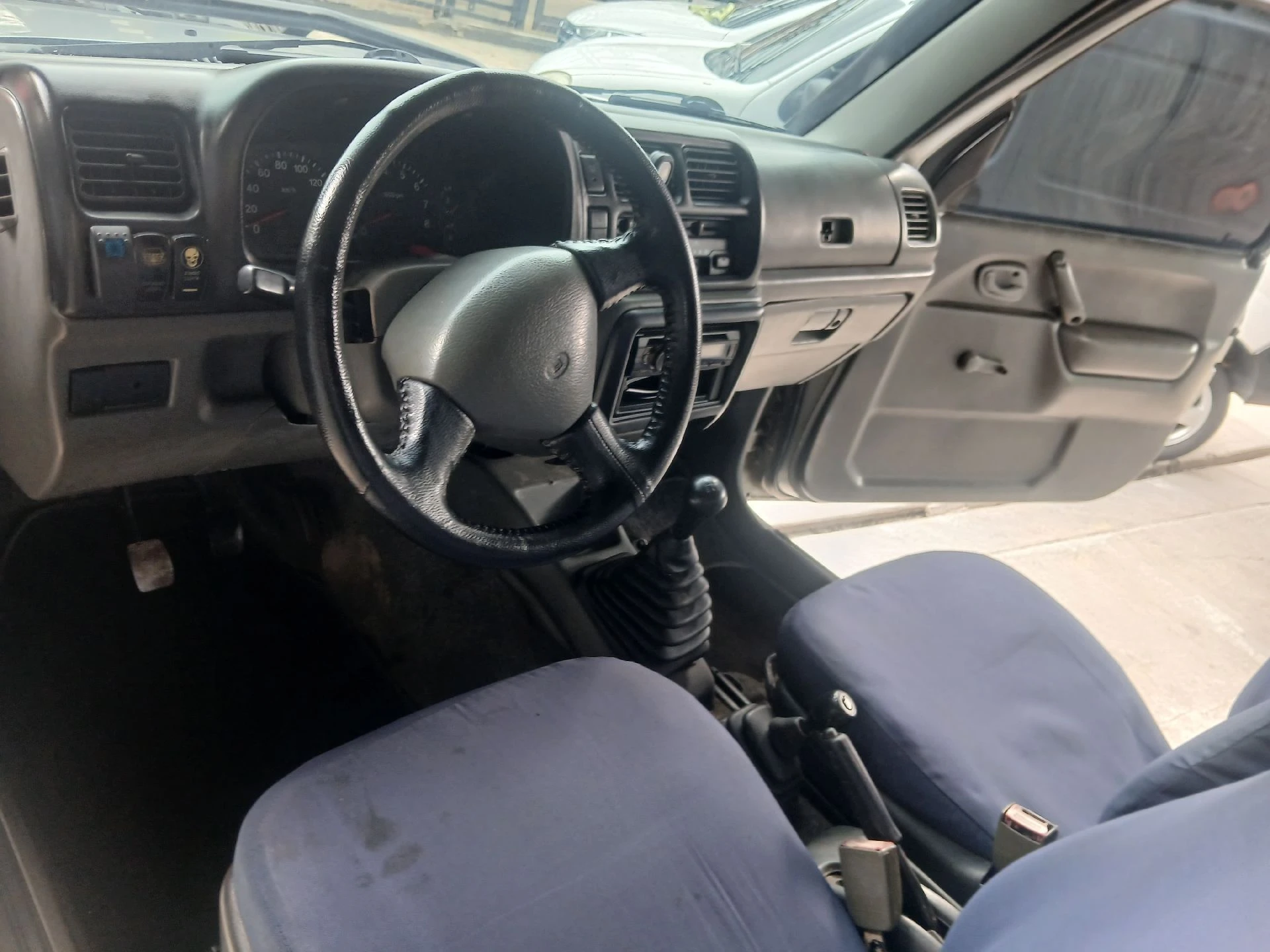 2002 Chevrolet Military Truck Chevrolet Jimny — foto 14