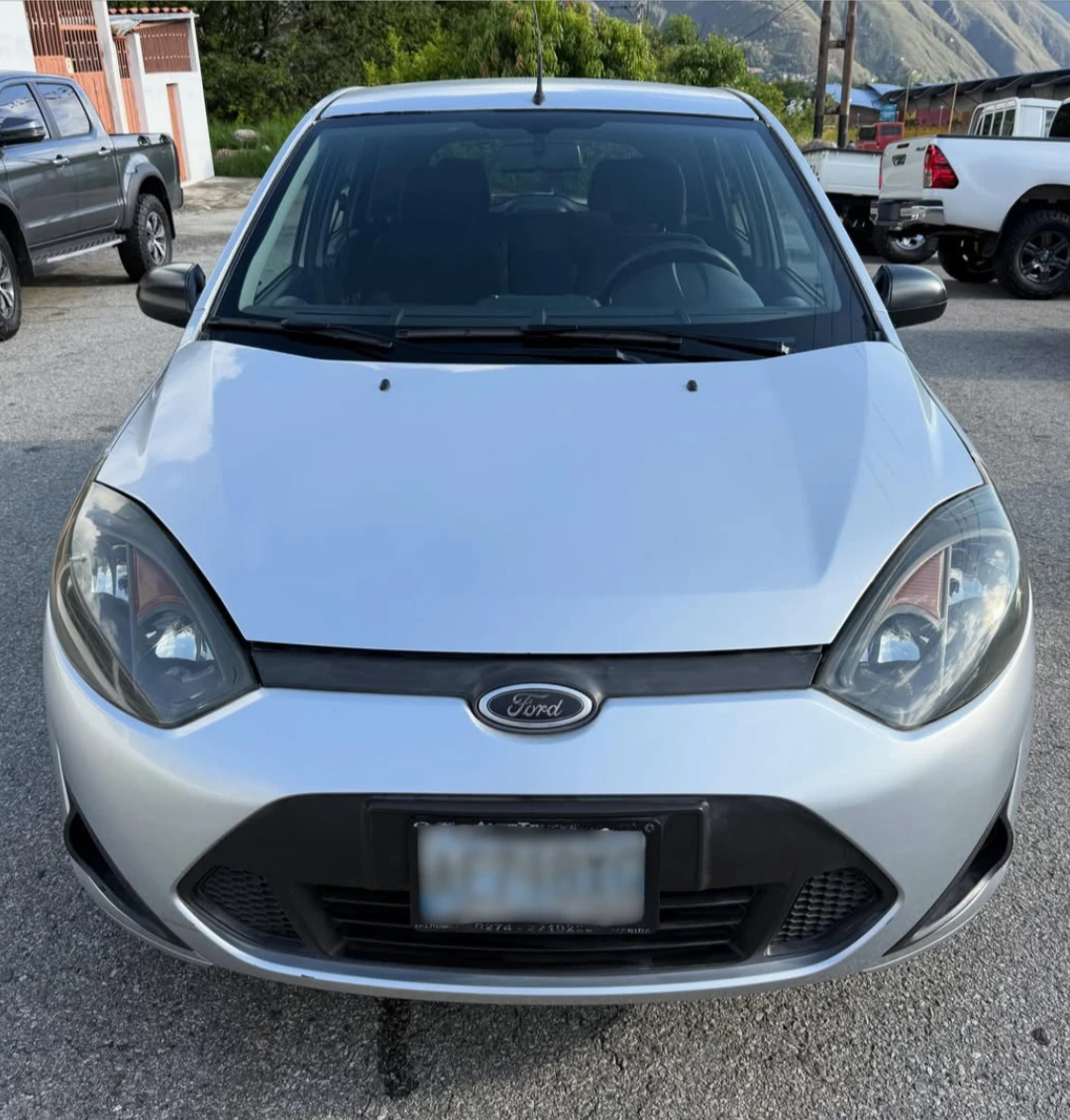 2013 Ford Fiesta Move — foto 2