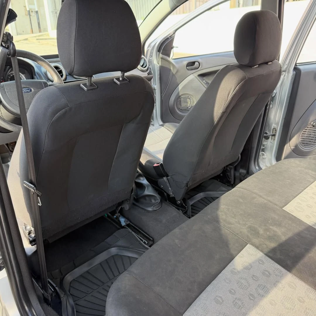 2013 Ford Fiesta Move — foto 11