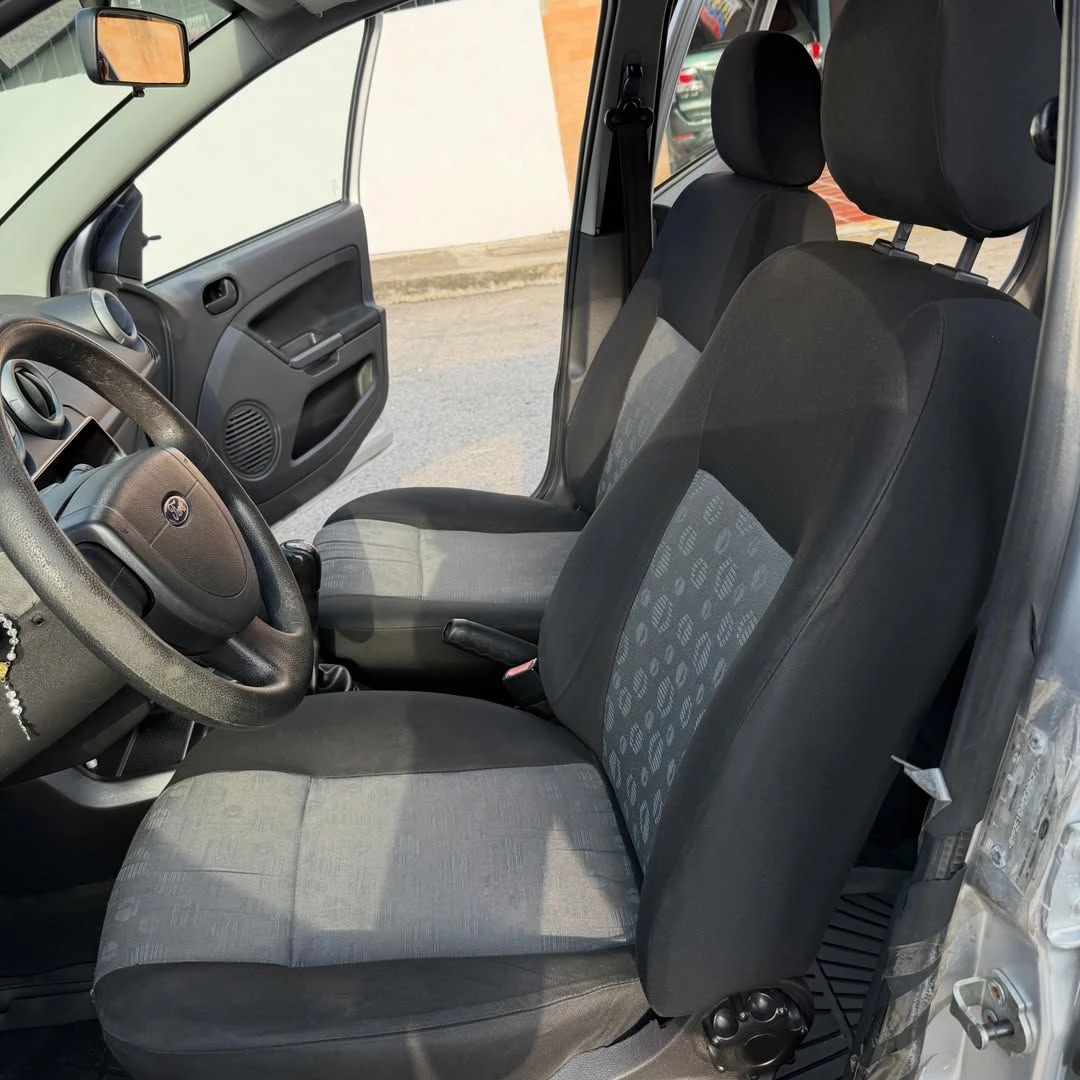 2013 Ford Fiesta Move — foto 10