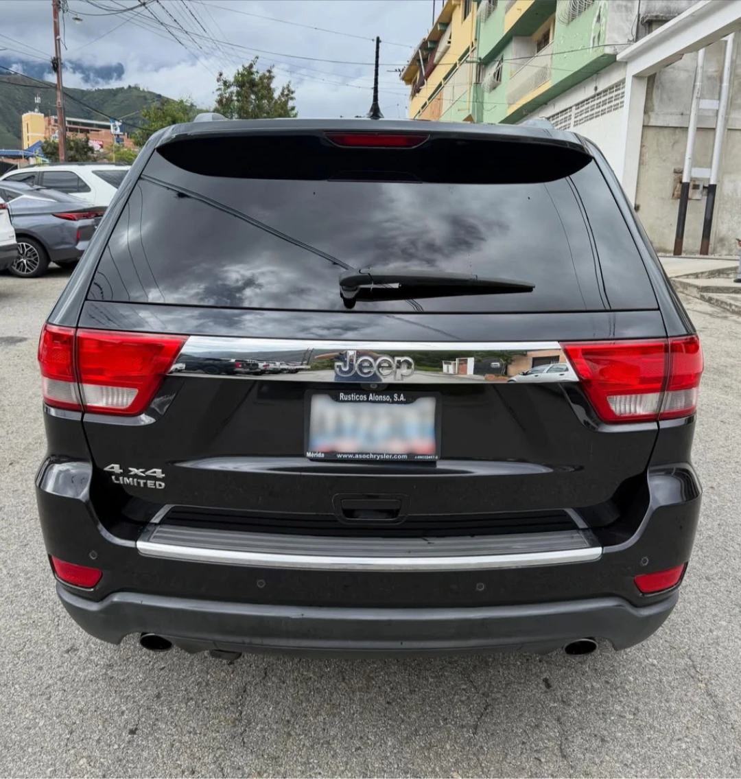 2011 Jeep Grand Cherokee Limited — foto 5