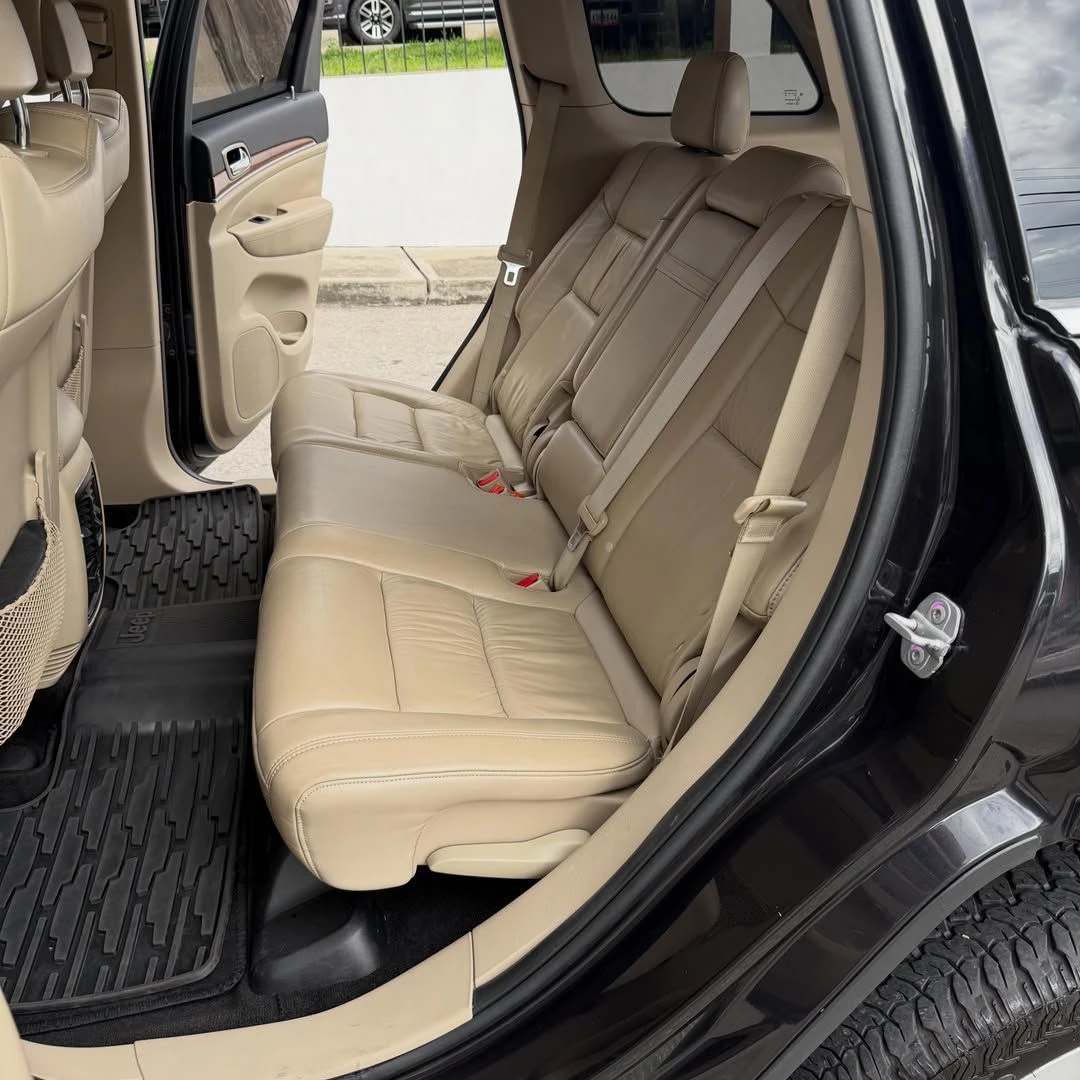 2011 Jeep Grand Cherokee Limited — foto 8