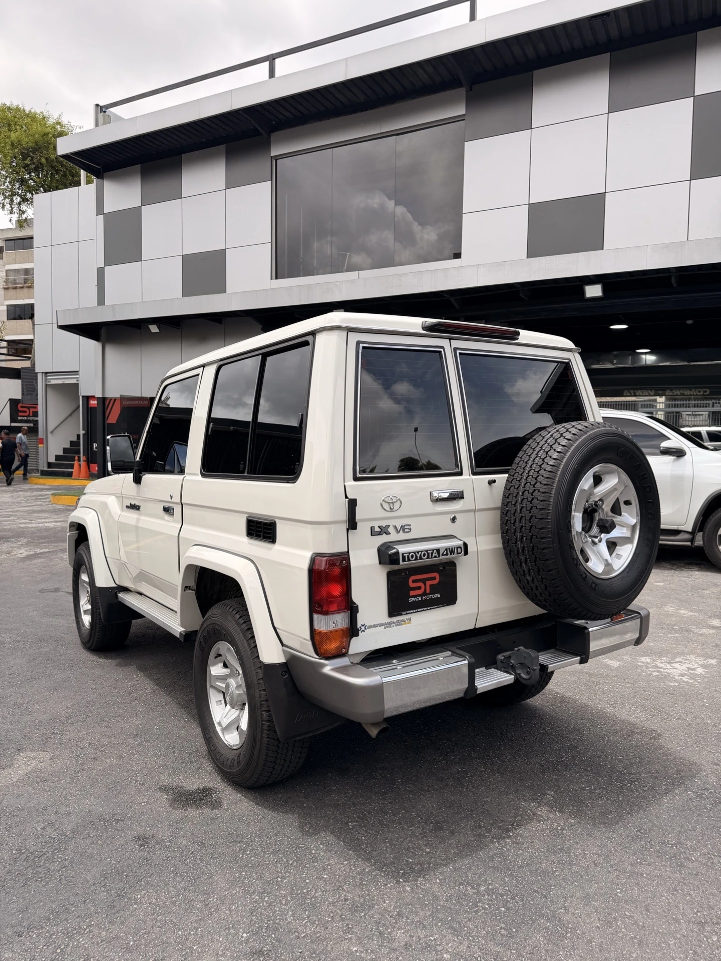2019 Toyota Land Cruiser 70 Series 71 — foto 7