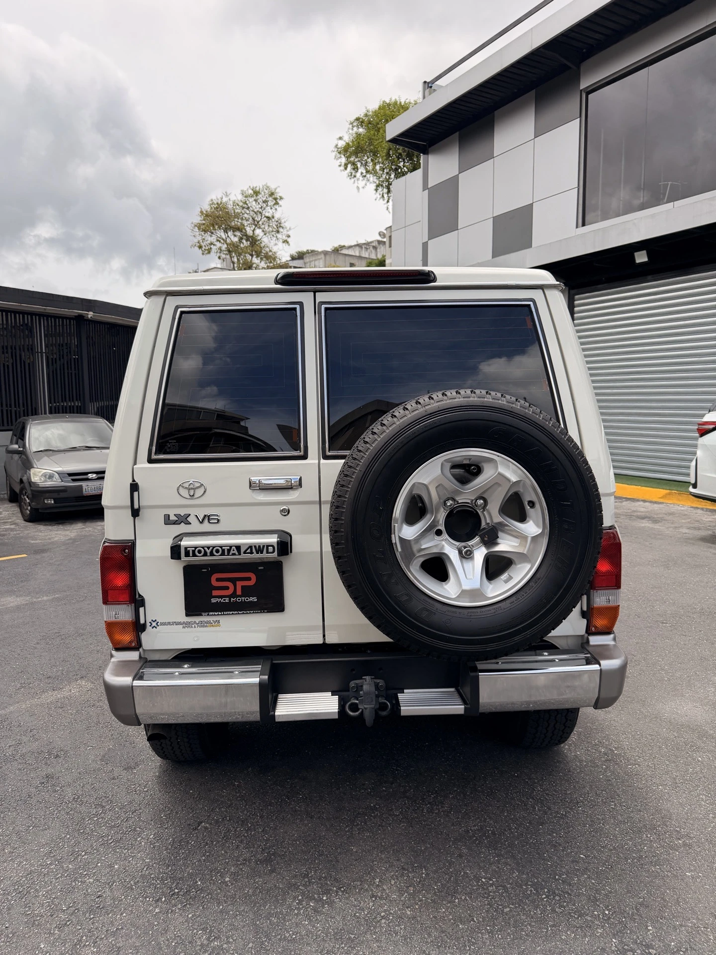 2019 Toyota Land Cruiser 70 Series 71 — foto 8