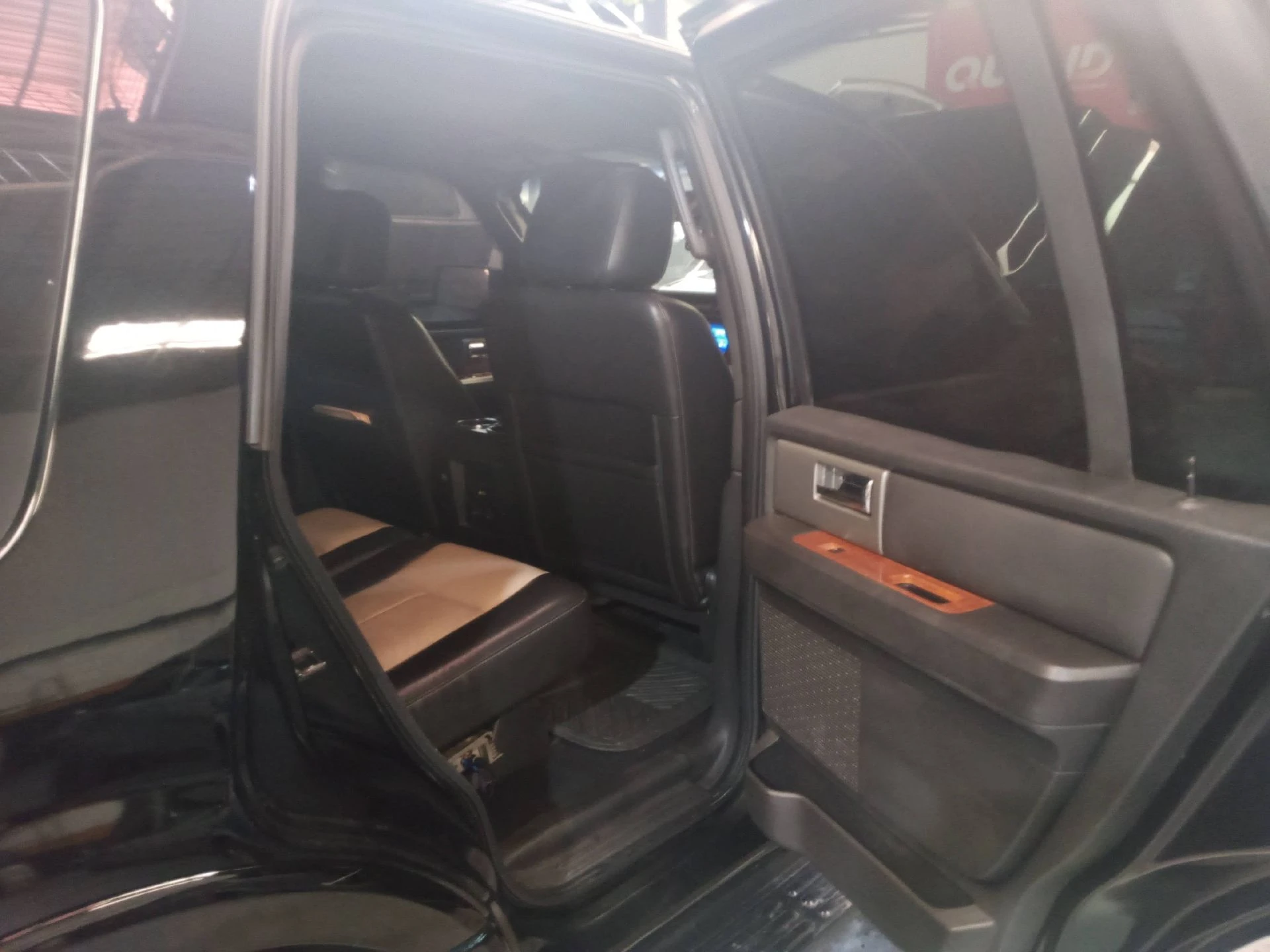 2007 Ford Expedition Eddie Bauer — foto 13