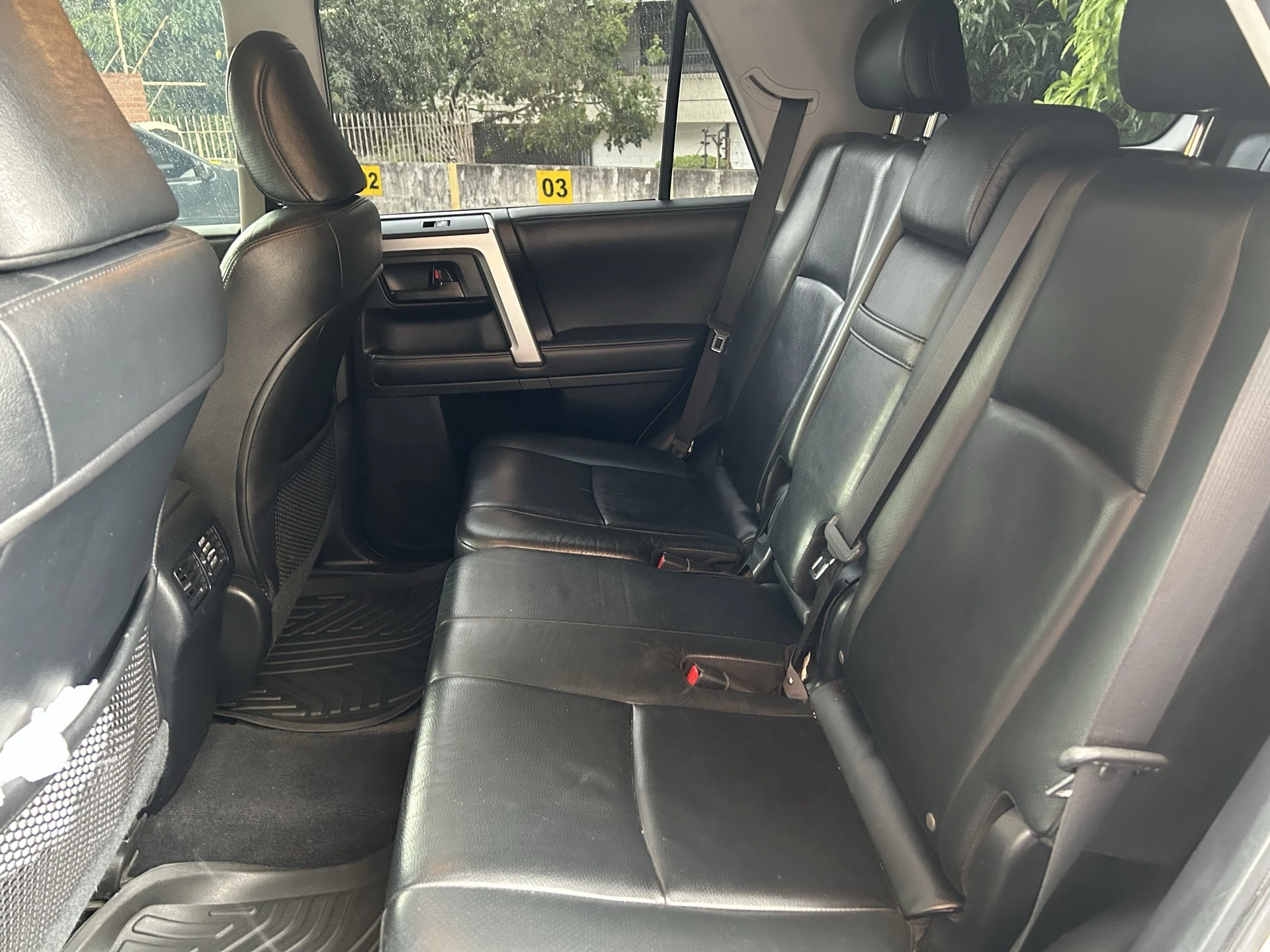 2010 Toyota 4Runner Limited — foto 7