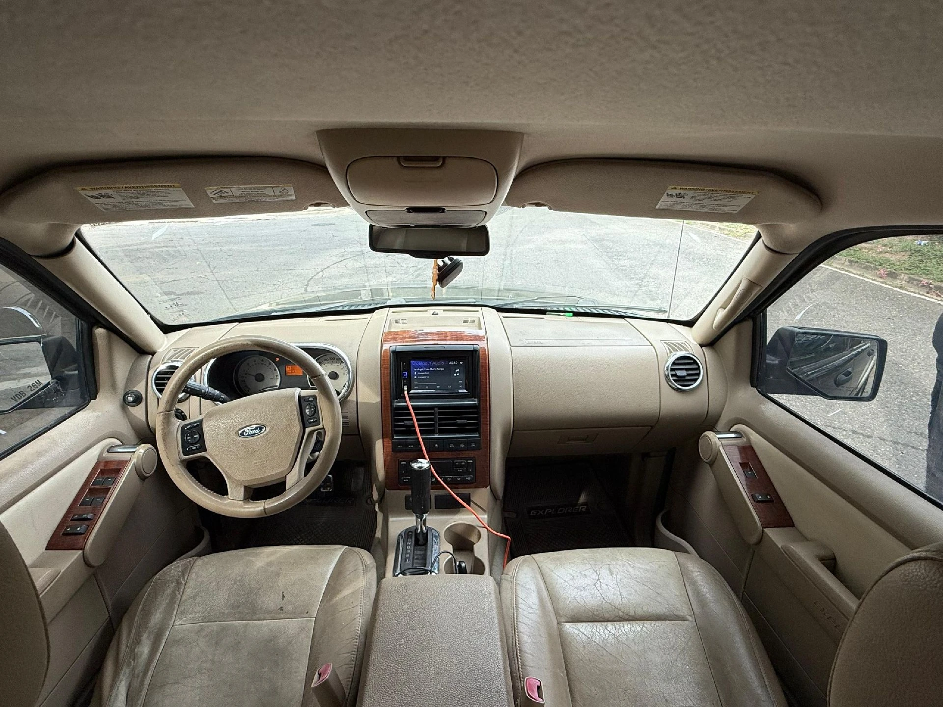 2009 Ford Explorer Eddie Bauer — foto 13