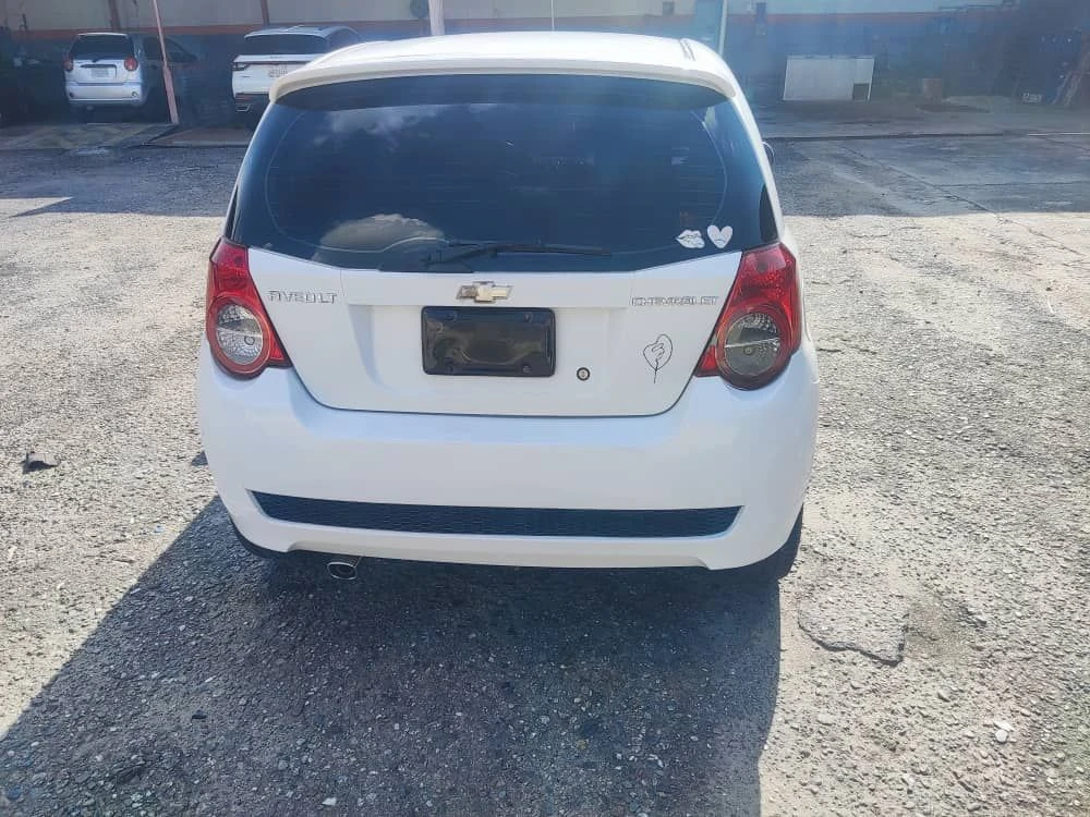 2012 Chevrolet Aveo Lt — foto 3