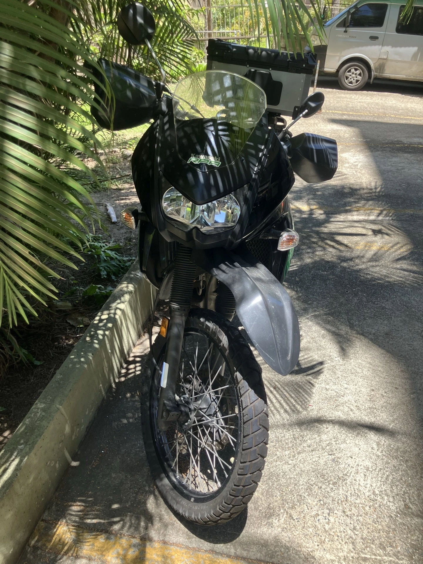 2014 Kawasaki KLR650 — foto 2