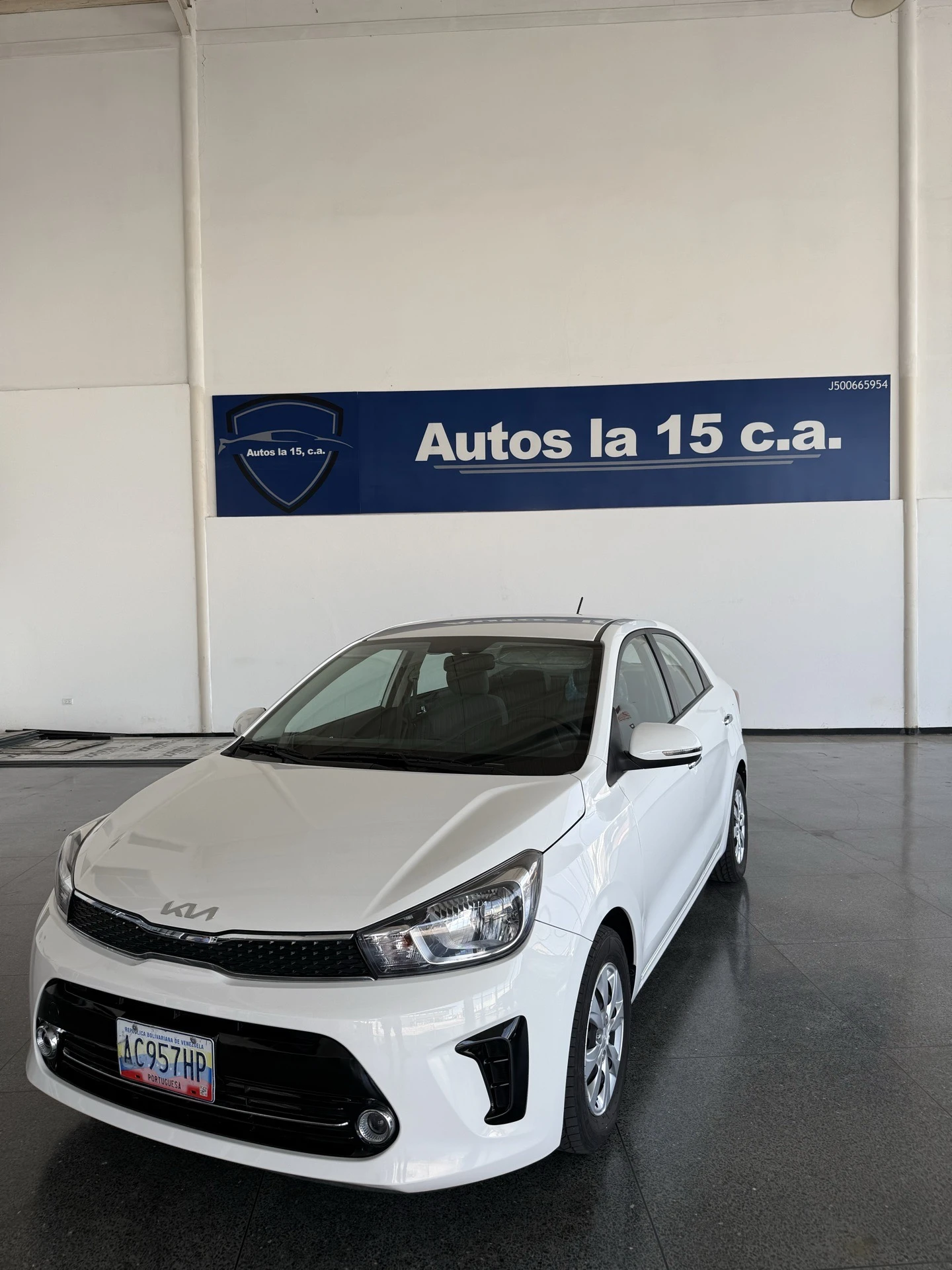 2023 Kia Pegas — foto 2