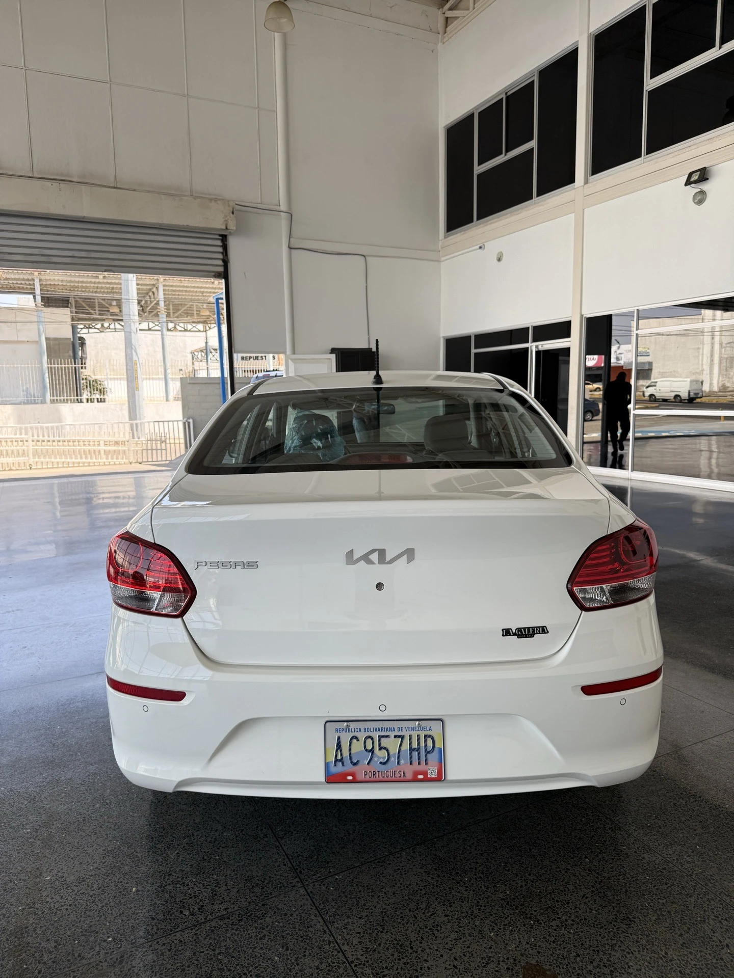 2023 Kia Pegas — foto 5