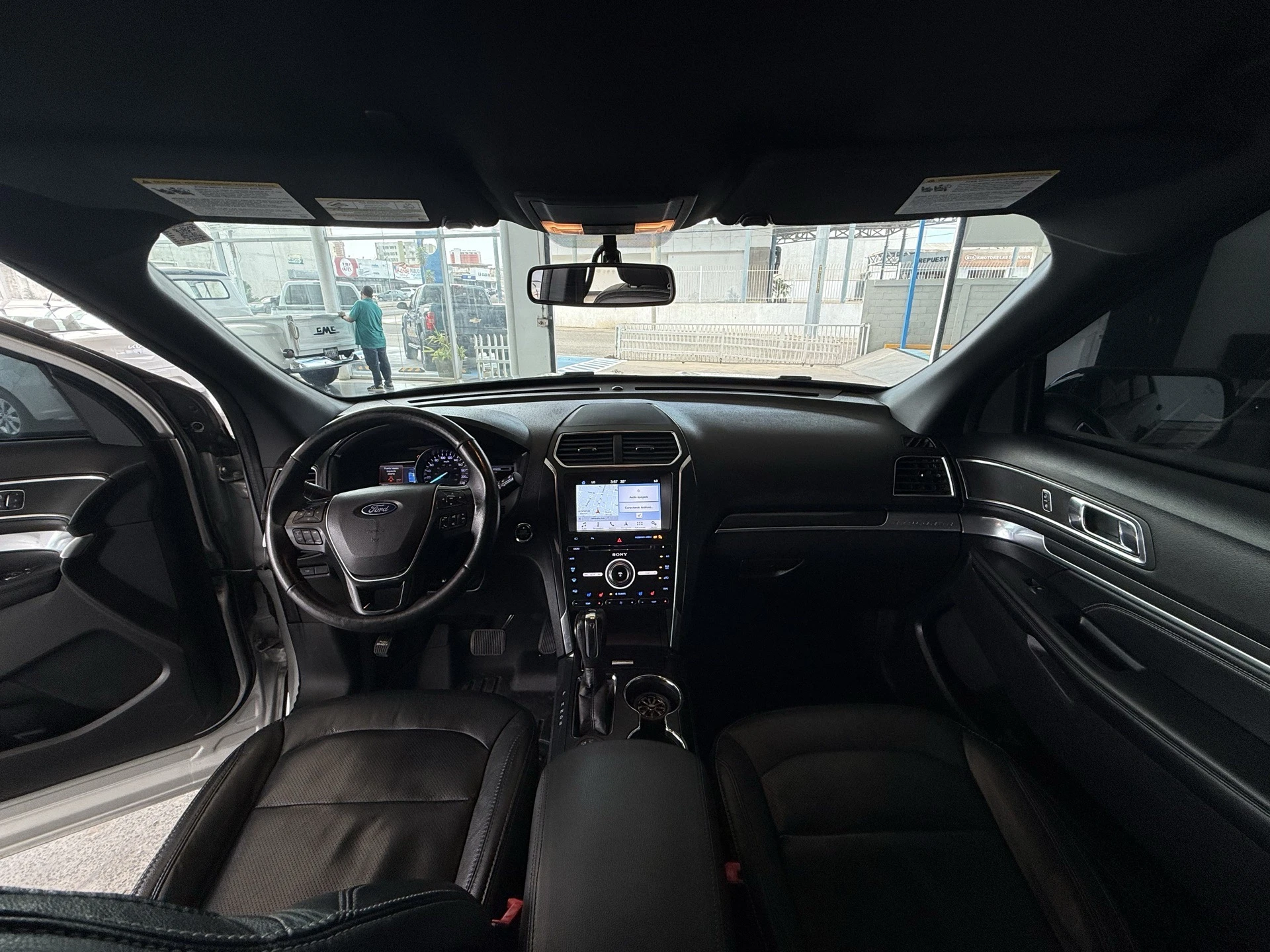 2019 Ford Explorer Sport — foto 7